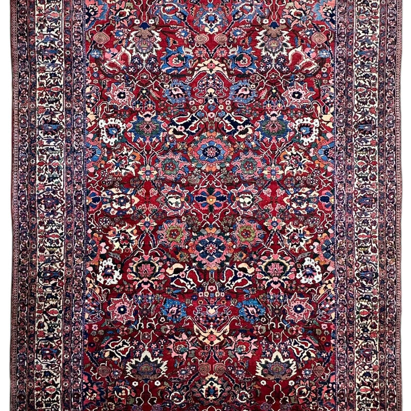 Antique Persian Bakhtiari Rug – Timeless Masterpiece 8'6