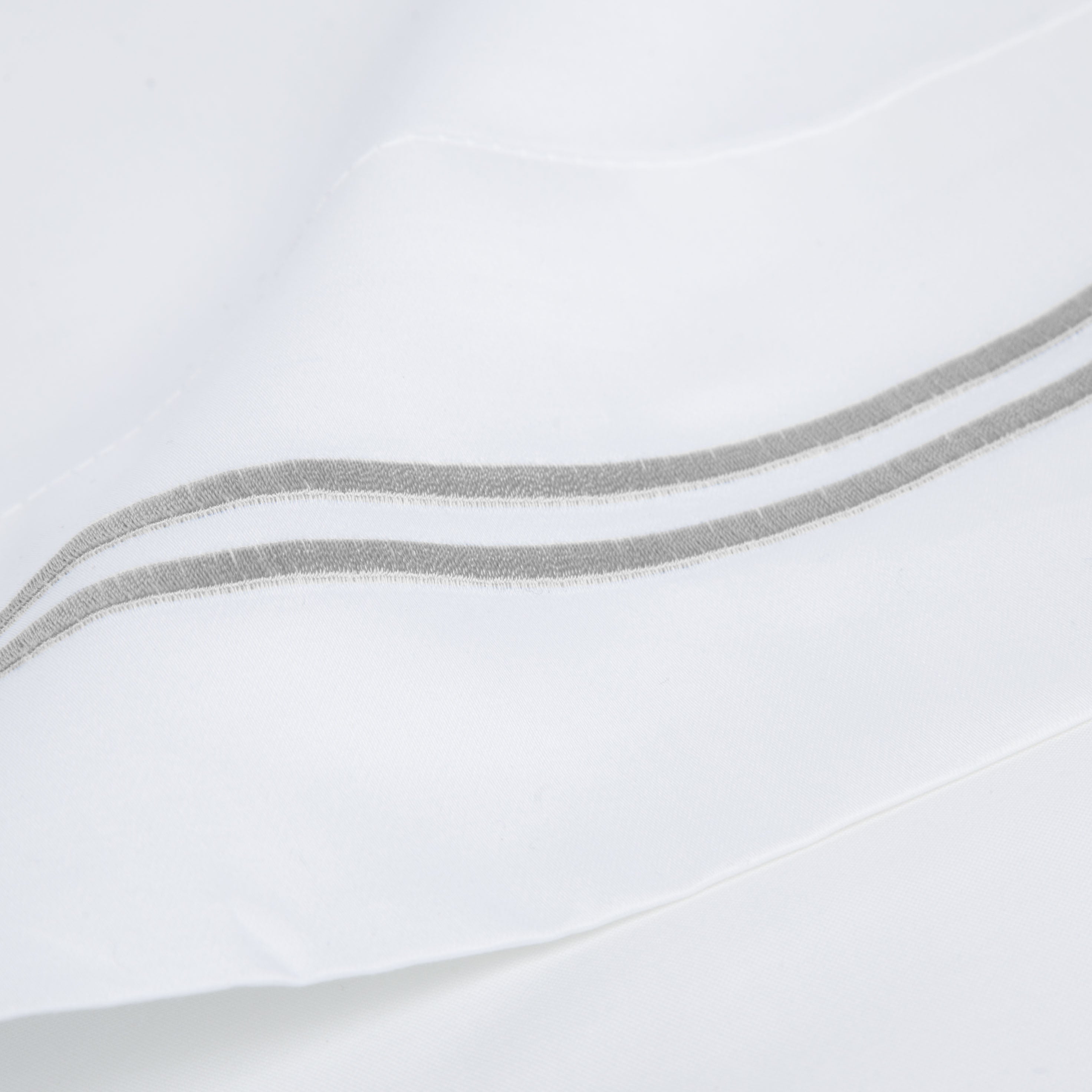 600 Thread Count Double Stripe Embroidered Pillowcases