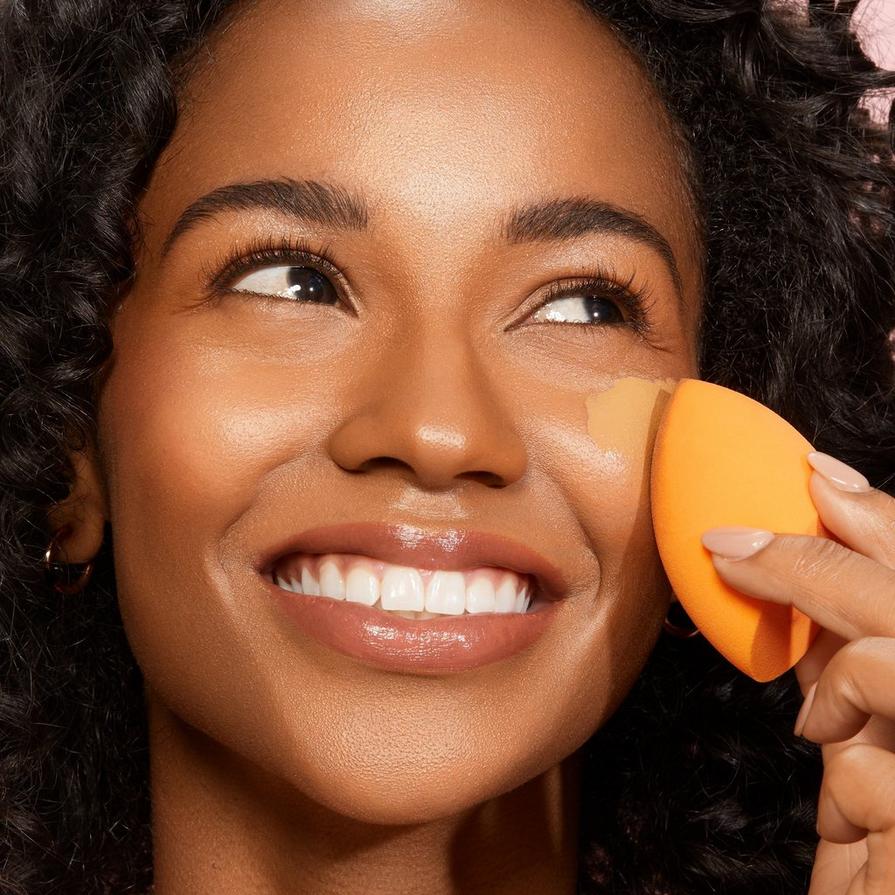 REAL TECHNIQUES Iconic Blend + Set Makeup Sponge Duo