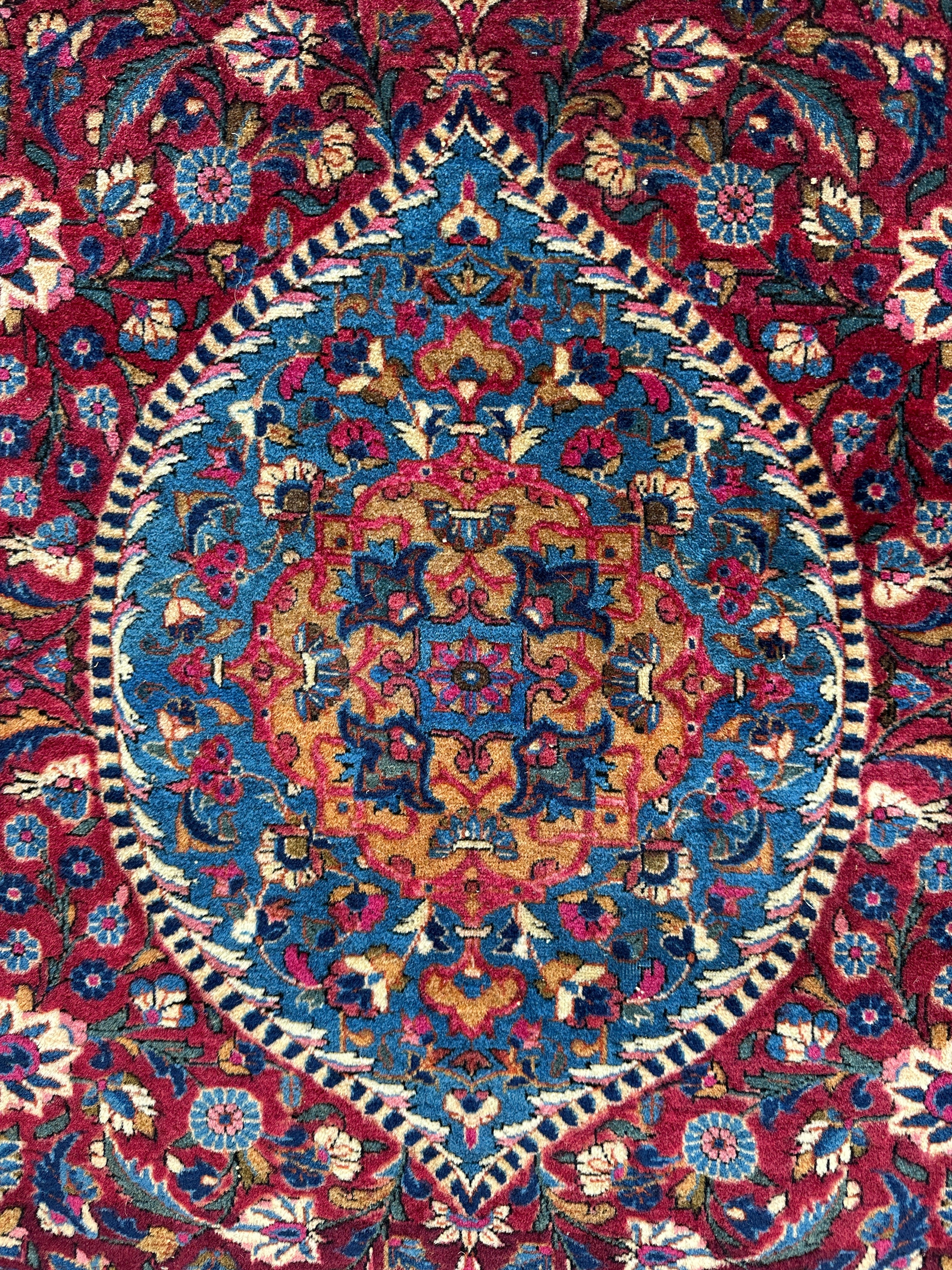 Antique Persian Kashan Debir Rug – 4’3” x 6’4” – Circa 1920s – Hand-Knotted Fine Wool