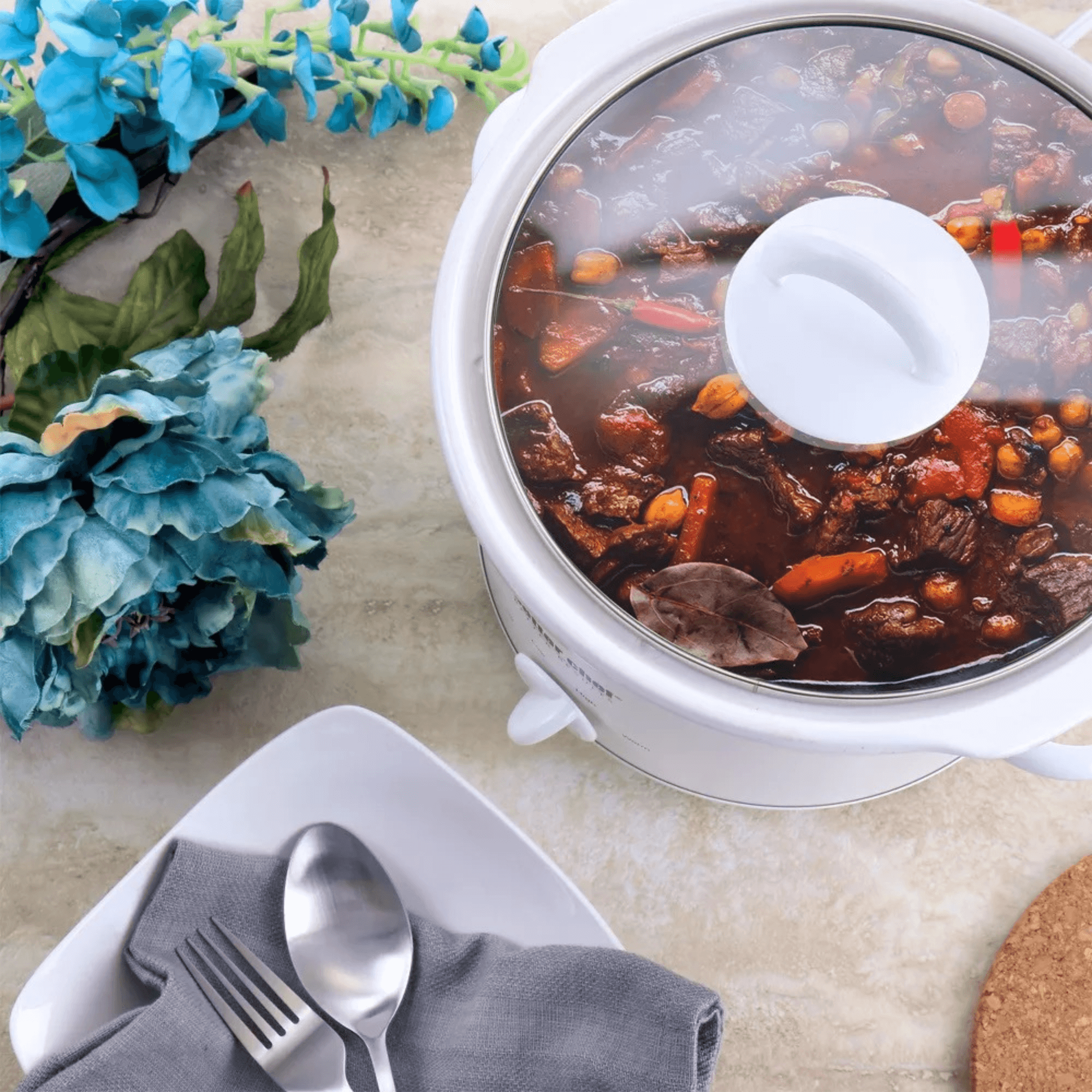 Better Chef 3-Quart Round Slow Cooker with Removable White Crock