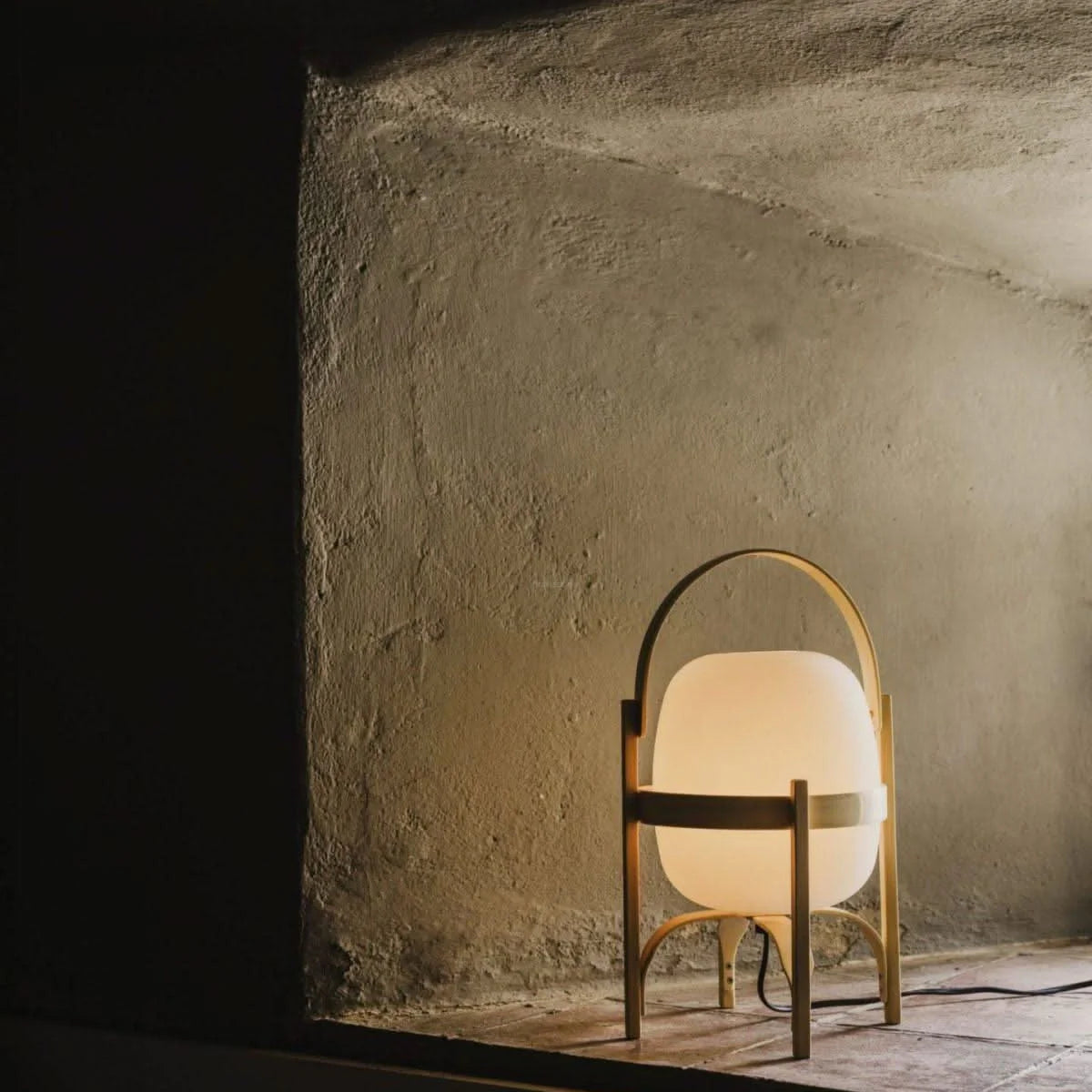 Cestita Table Lamp