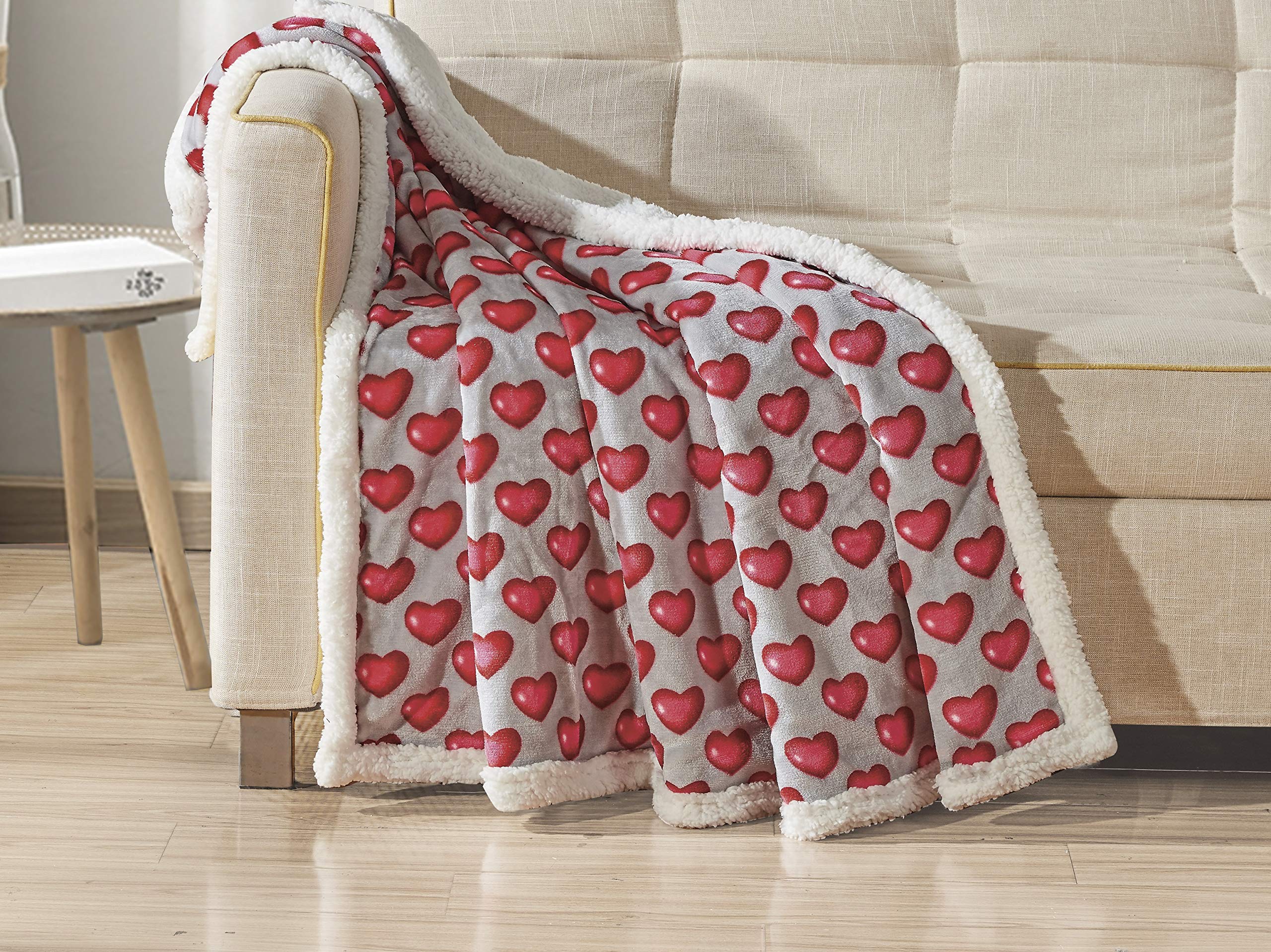 Decor&More Amor Eterno Be Mine Love Collection Valentine's Day Heart Ultra Plush Throw Blanket (50" x 60") -