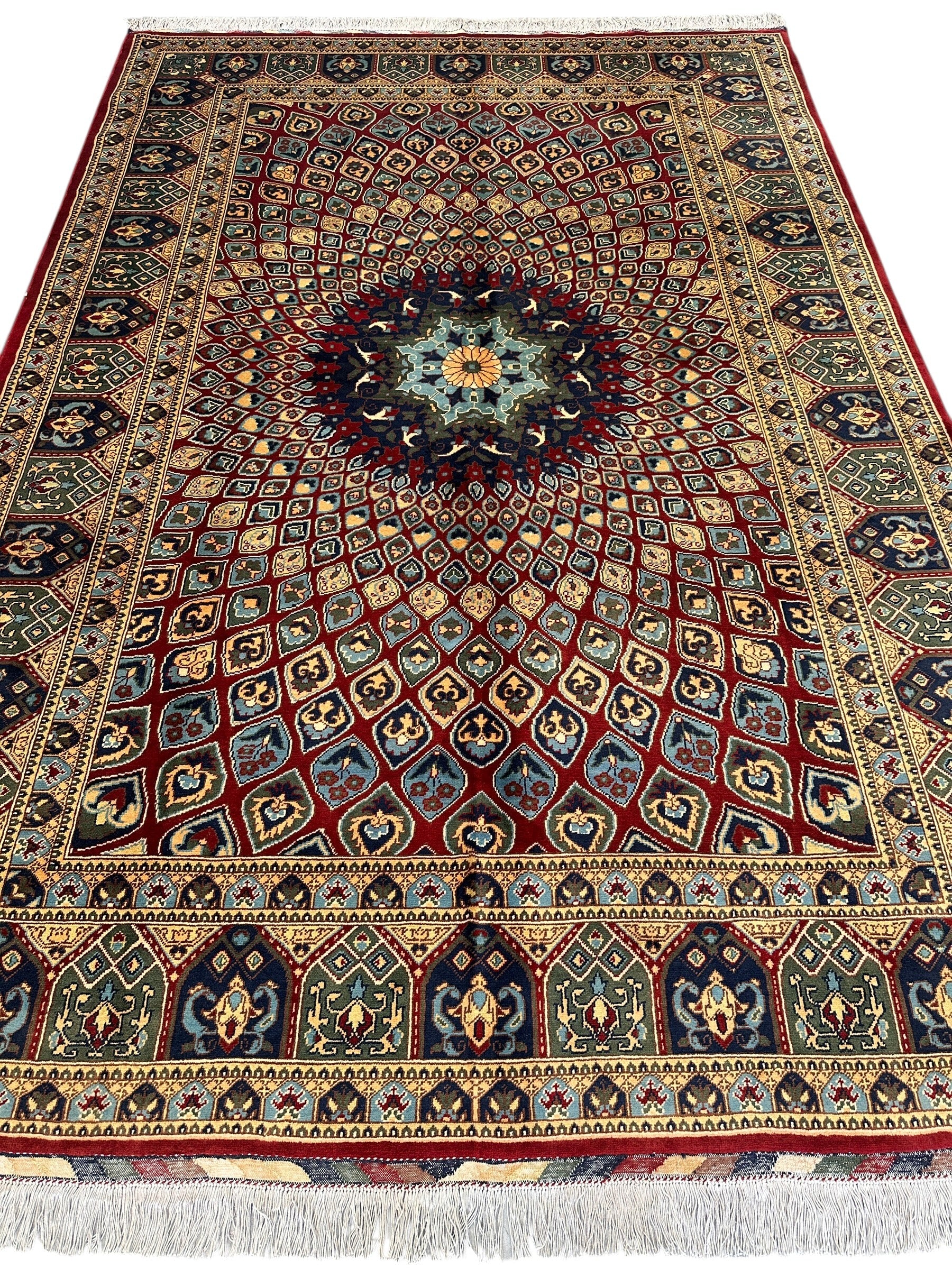 Afghani Parak Hand-Knotted Wool Rug | 6’6″ x 9’10″ Traditional Dome Motif