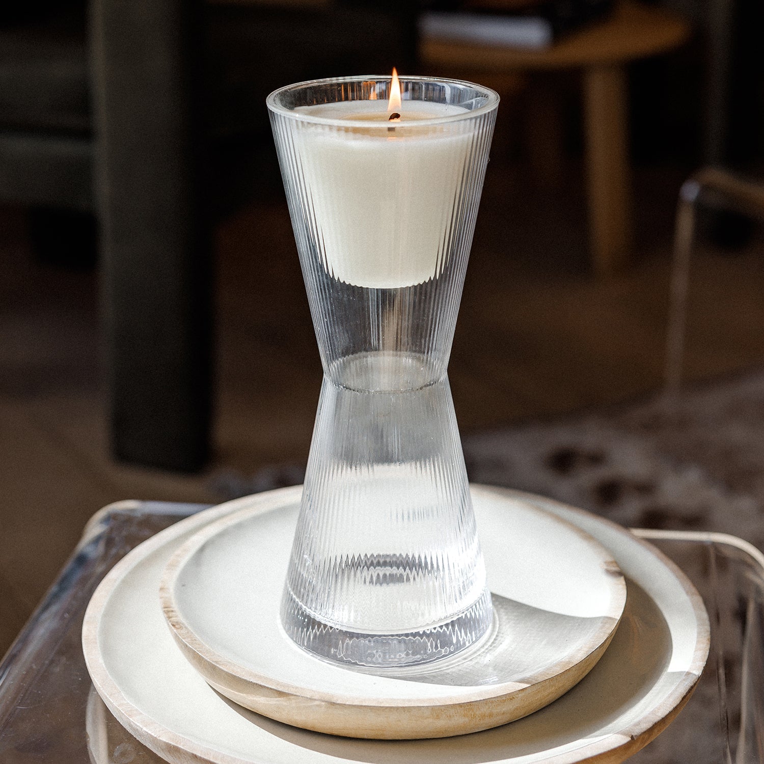 AIZ Candle - Cedar & Black Cherry