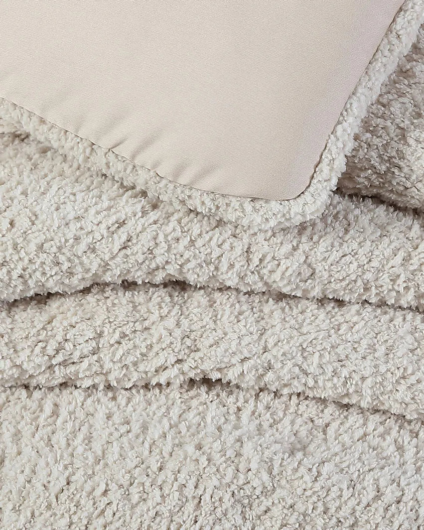 Snug Quilted Comforter