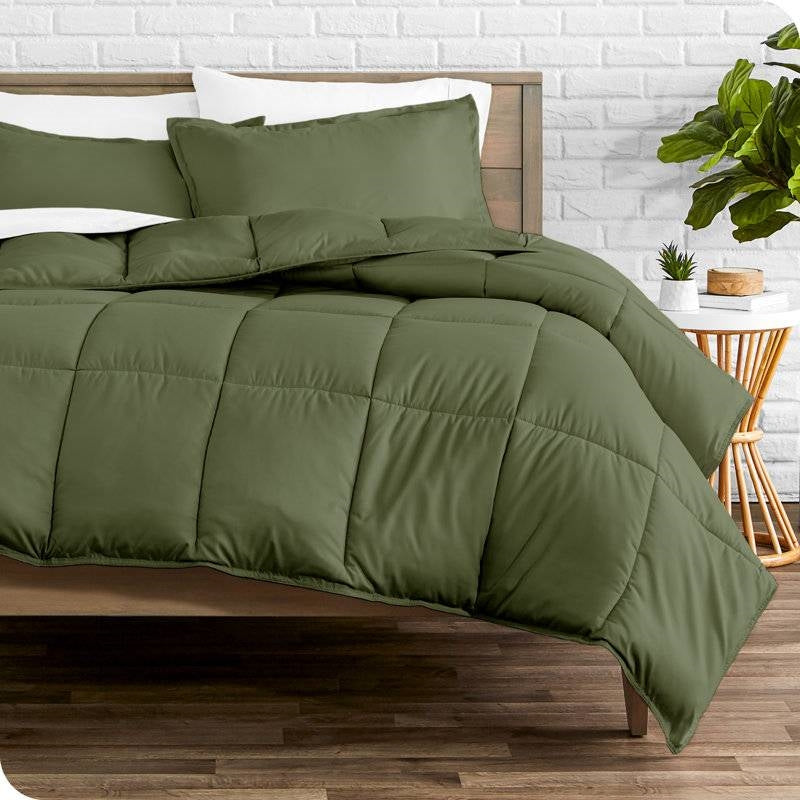 Twin/Twin XL size Super Soft Down Alternative Comforter Set in Olive Green