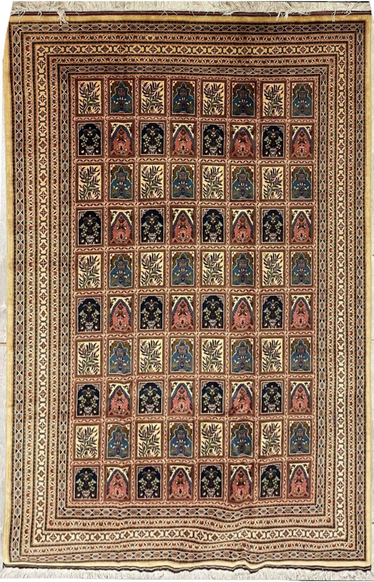 Afghani  I Bakhtiari 7x10 Area Rug