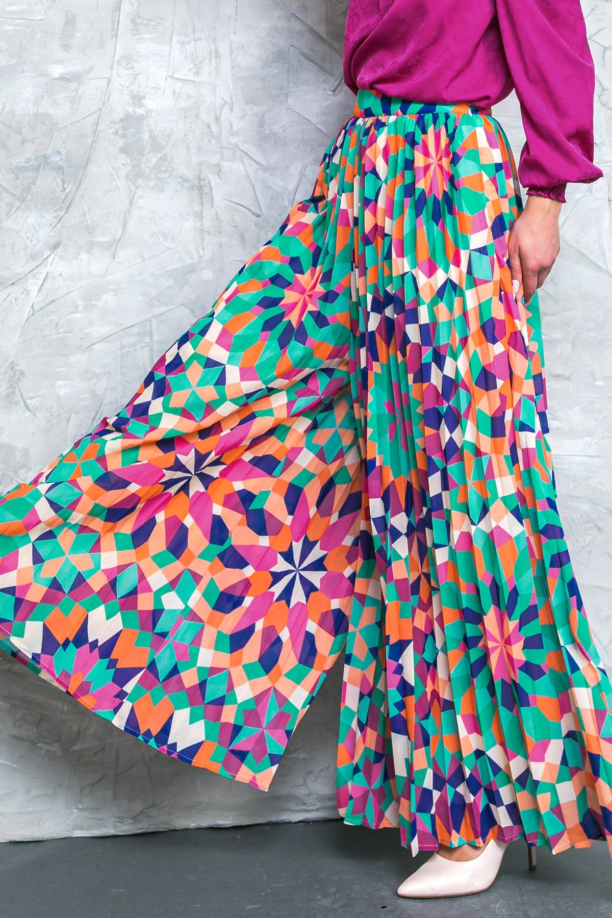 SHOWER OF KINDNESS WOVEN PANTS