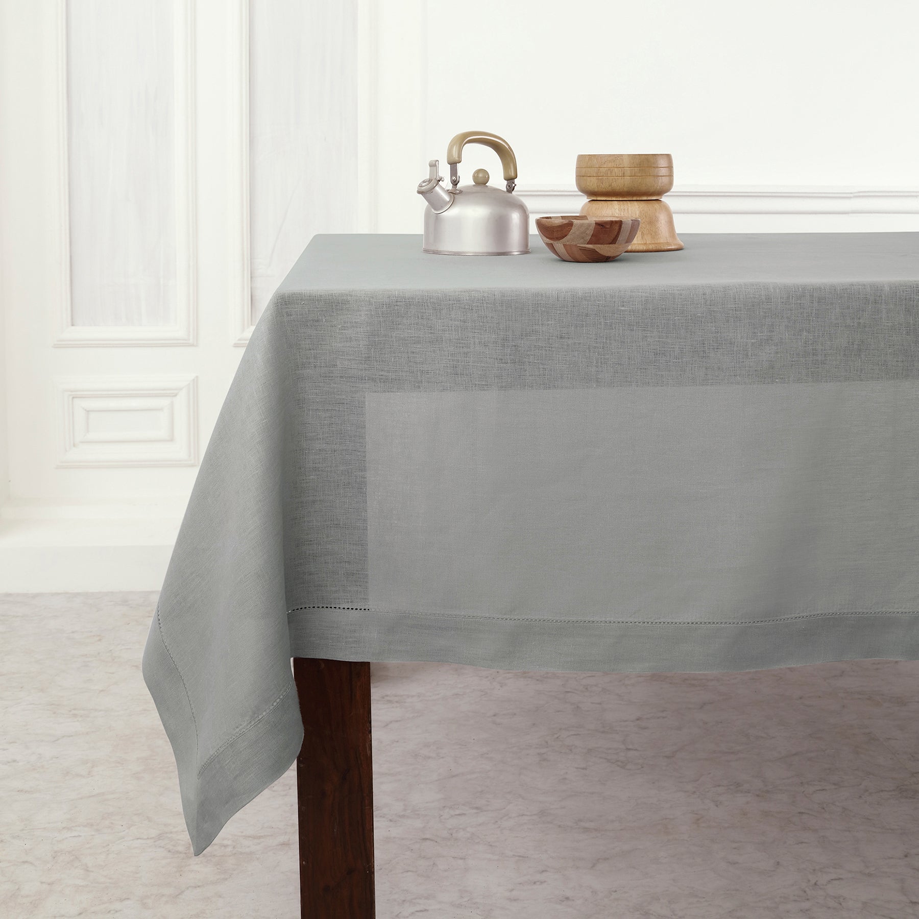 Classic Hemstitch Tablecloth