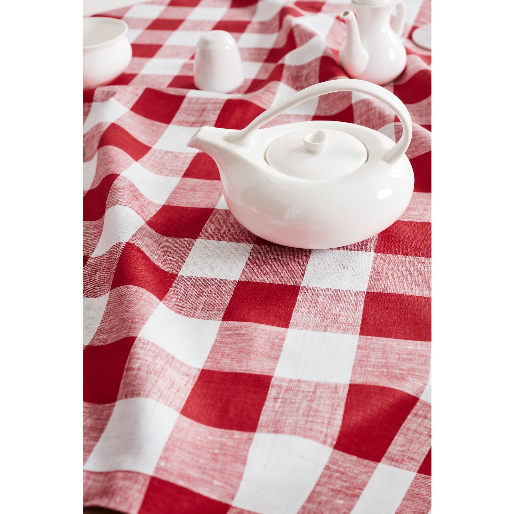 Buffalo Check Table Throw