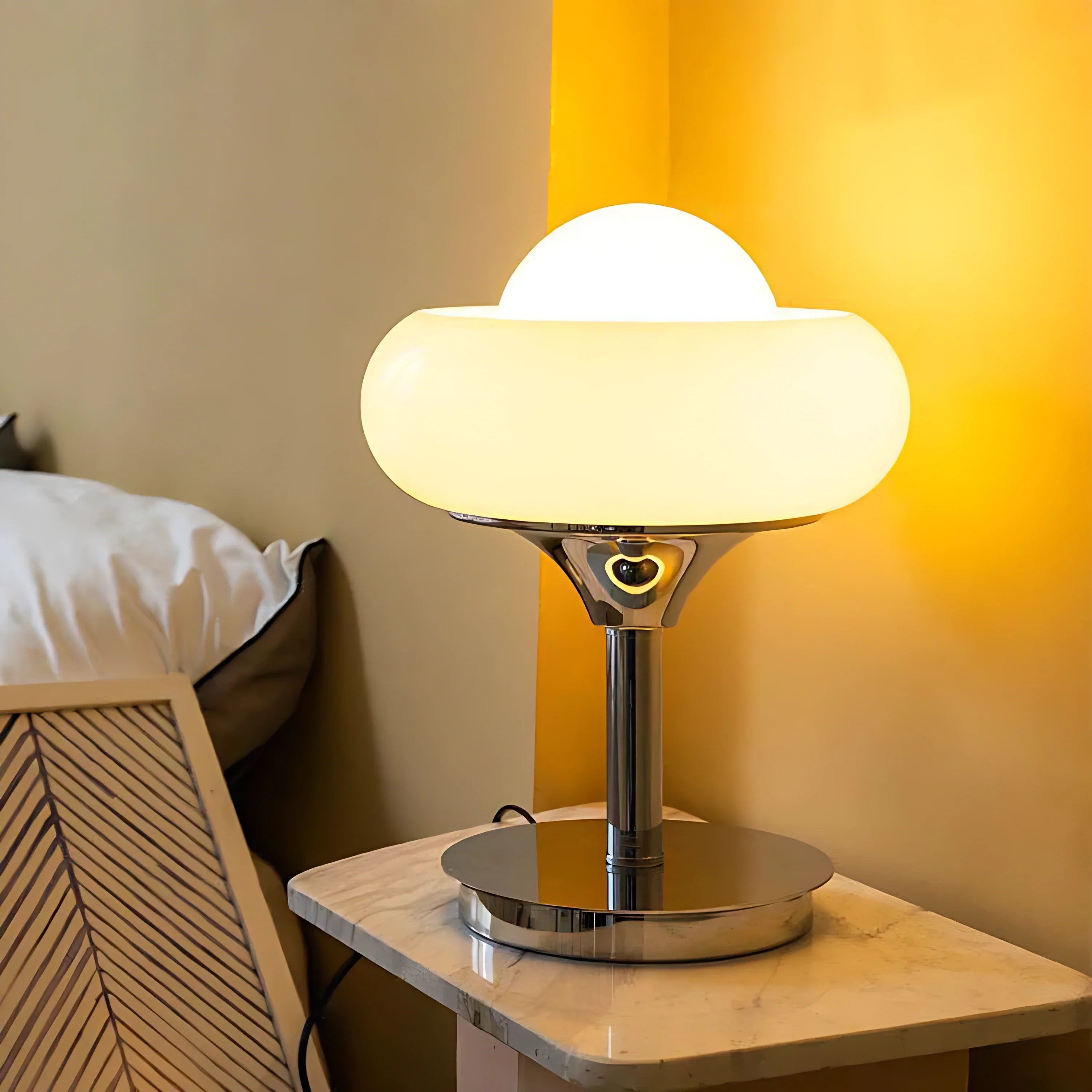 Sunburst Glow Lamp