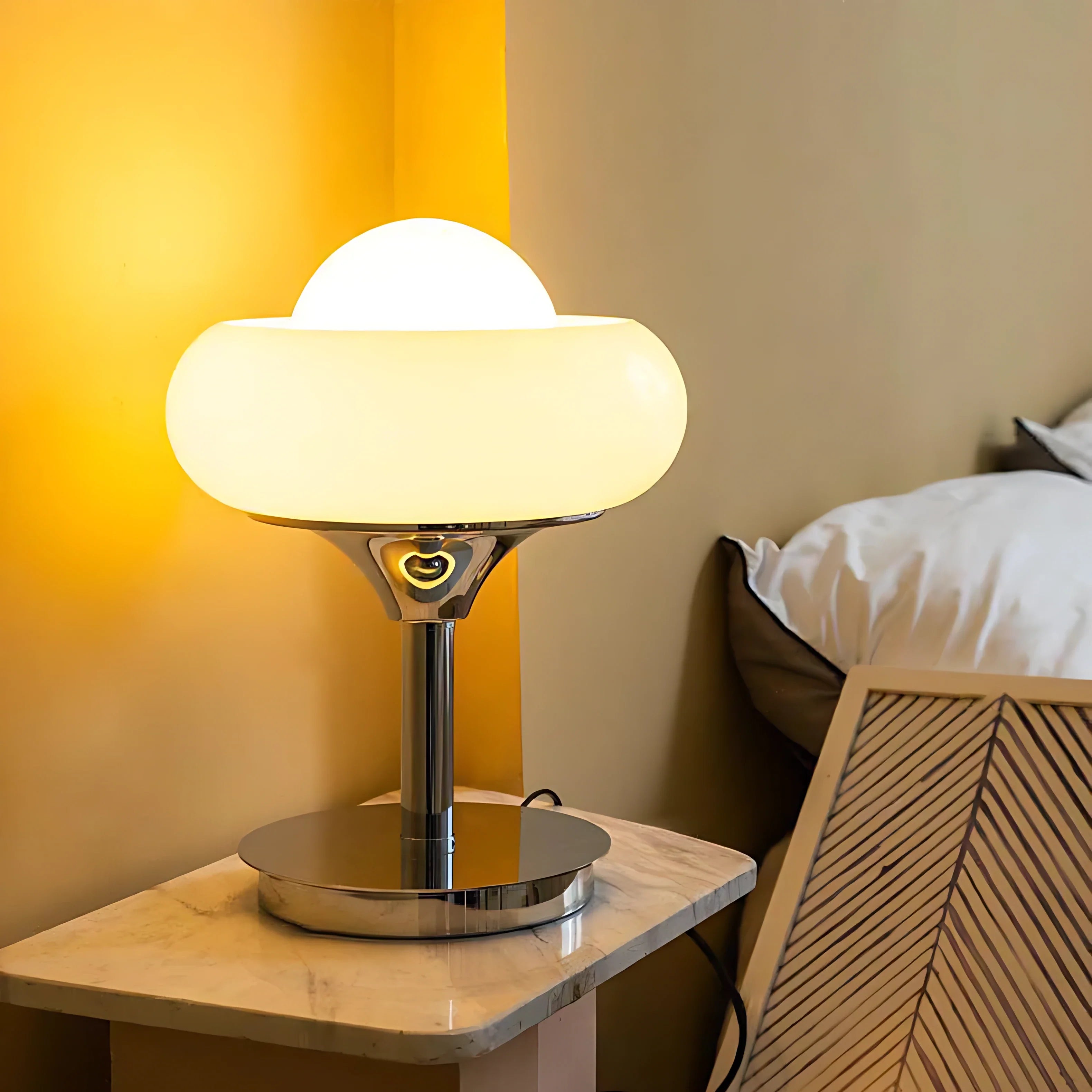 Sunburst Glow Lamp
