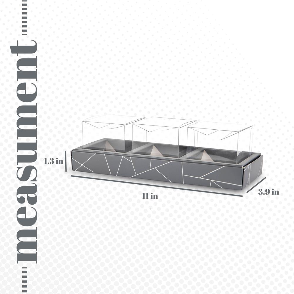 3 Square Shaped Clear Boxes With Rectangle Tray Gray