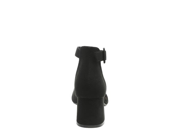 BLOCK HEELED SANDAL
