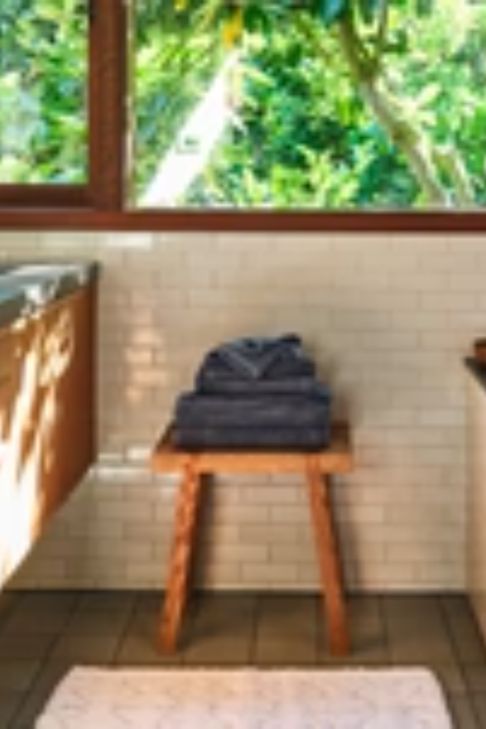 Coyuchi Air Weight Hand Towel