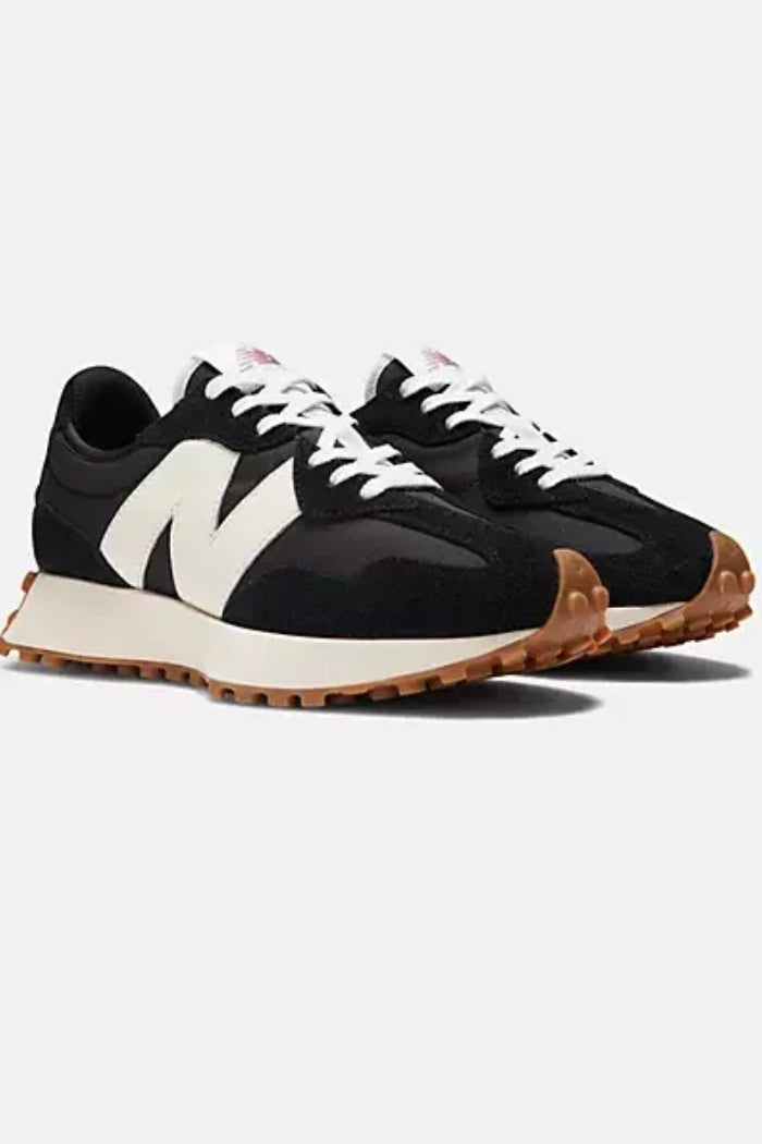 New Balance Women's 327