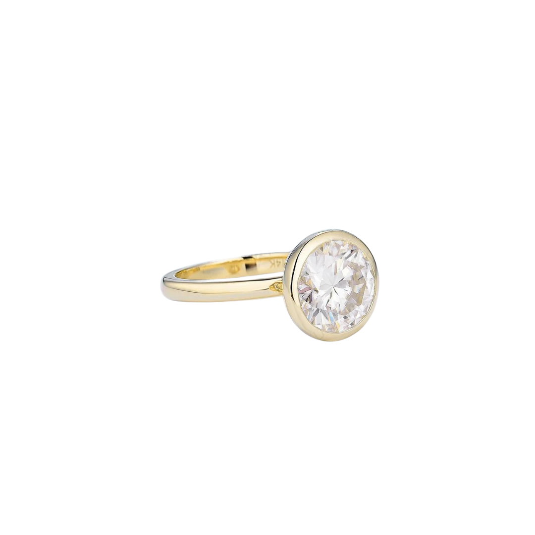 4.5ctw Round Cut Moissanite Bezel Set Solitaire Engagement Ring