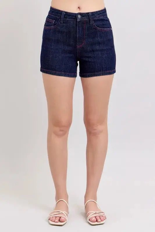 Judy Blue Jeans - Plus Size High Waist Heart Shaped Pockets Denim Shorts with Red Contrast Thread