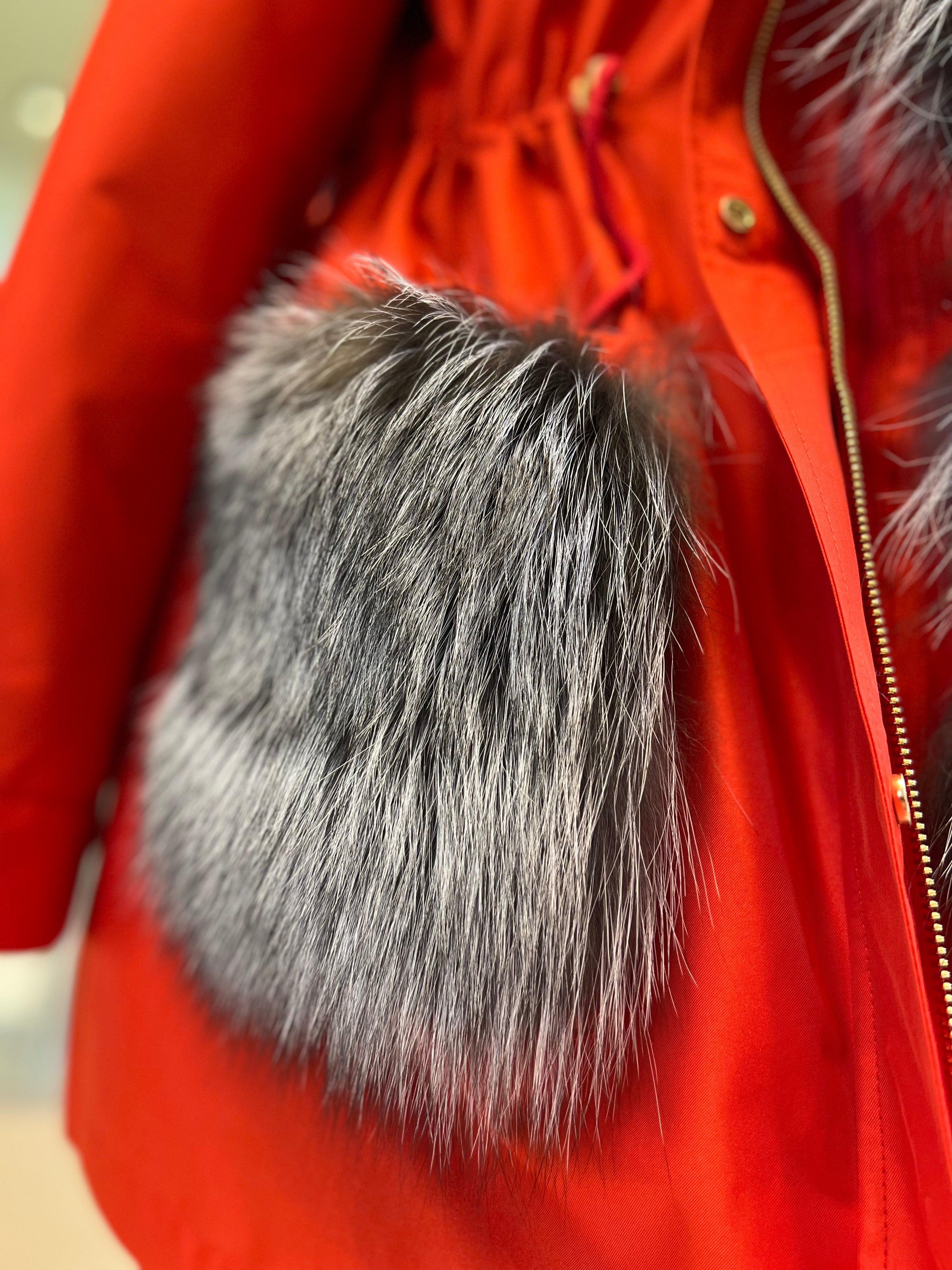 Genuine Silver Fox Fur Rabbit Fur Insulated Parka