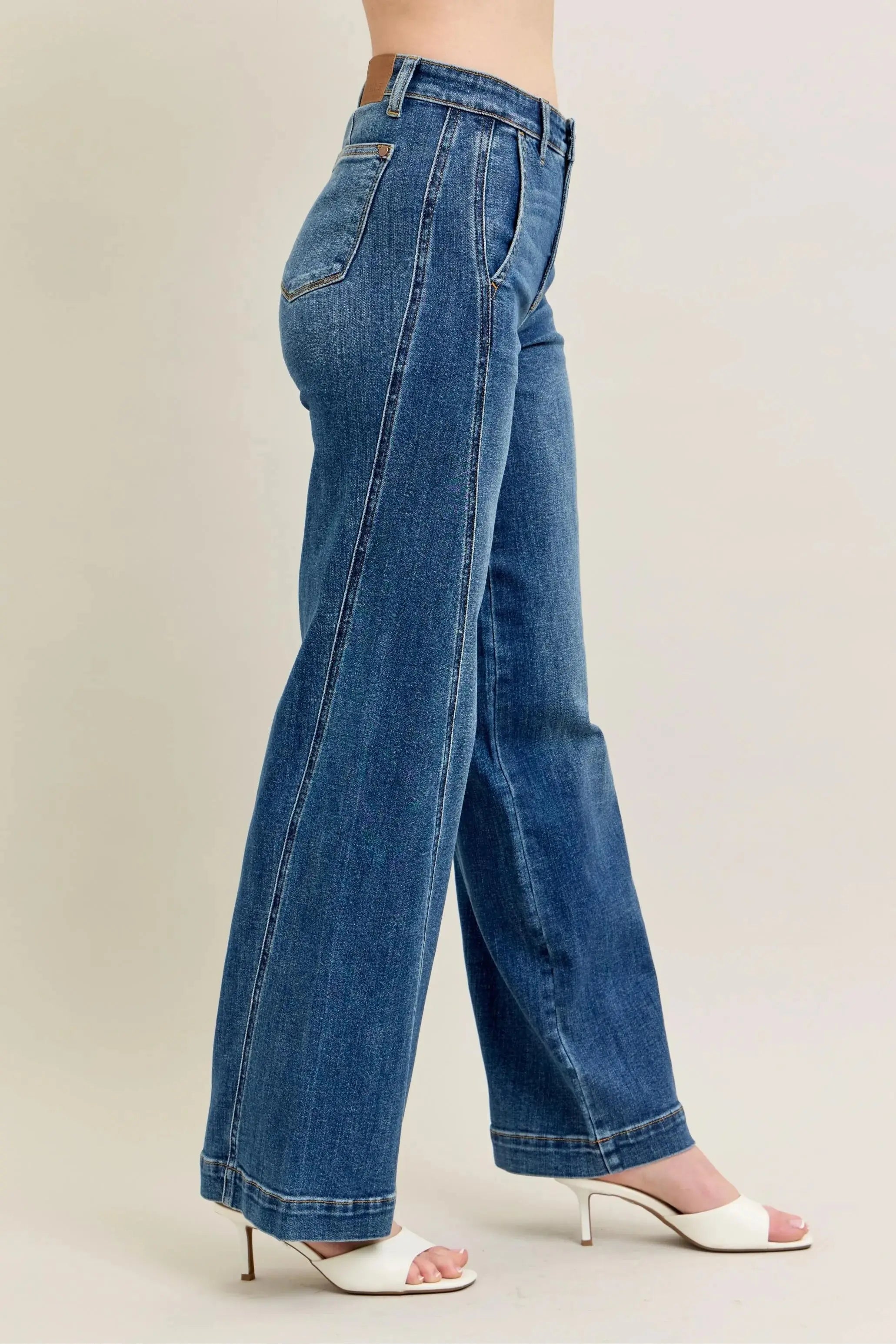 Full Size/Plus Size High Waist Wide Leg Judy Blue Jeans