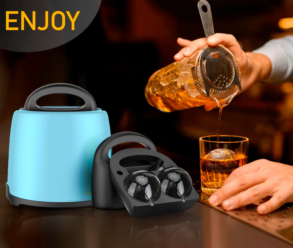 Crystal Clear Round Ice Maker - 2  2.5" Clear Ice Cubes