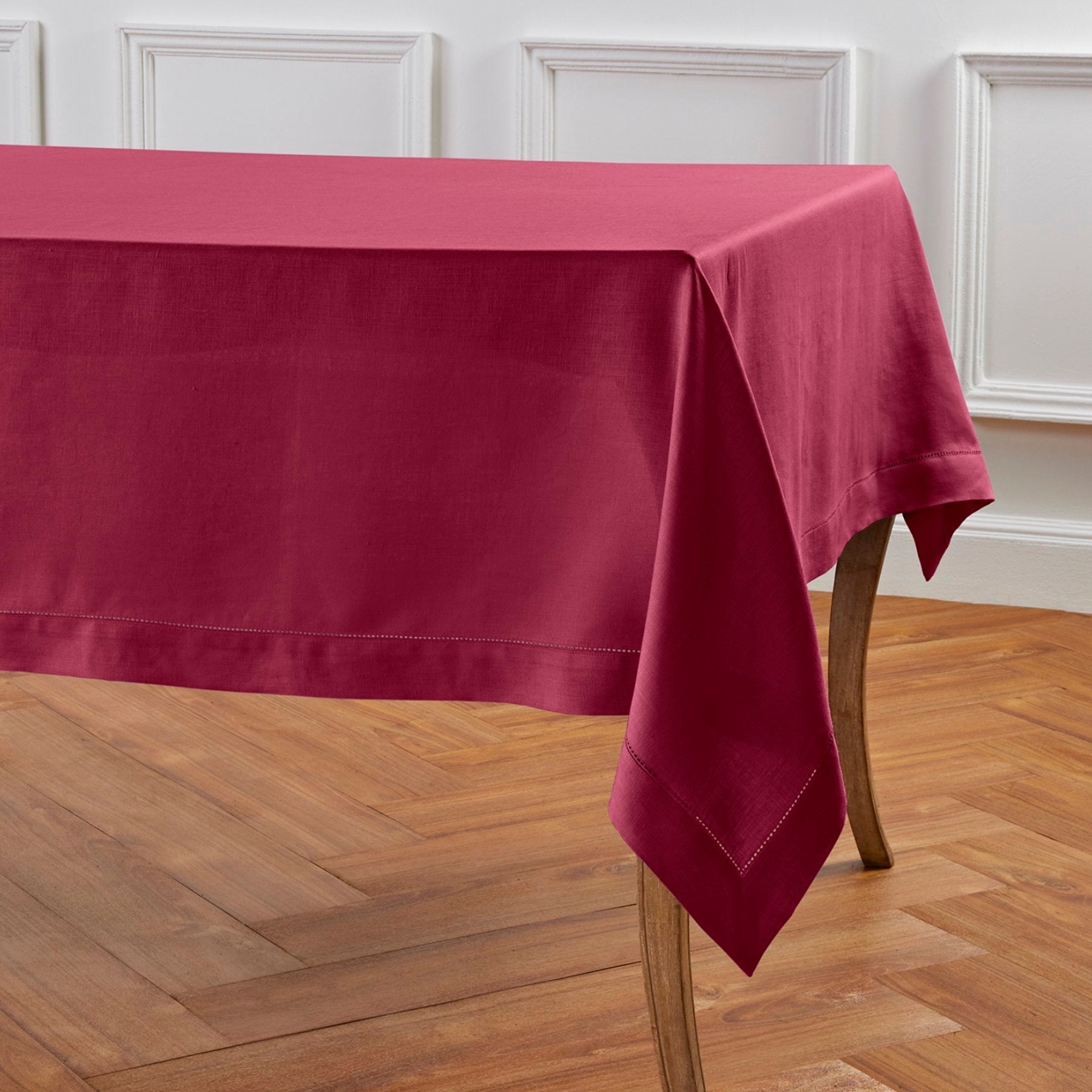 Classic Hemstitch Tablecloth