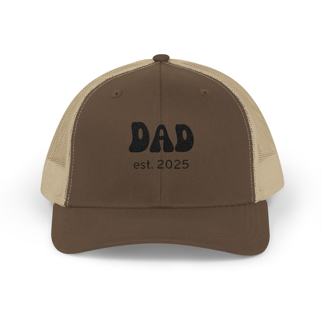 Dad Est. 2025 Snapback Trucker Cap, New Dad Gift, Father's Day Hat, Casual Summer Cap, Memorable Baby Announcement