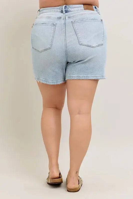 Judy Blue Jeans - Plus Size Frayed Hem High Rise Denim Shorts with Pockets