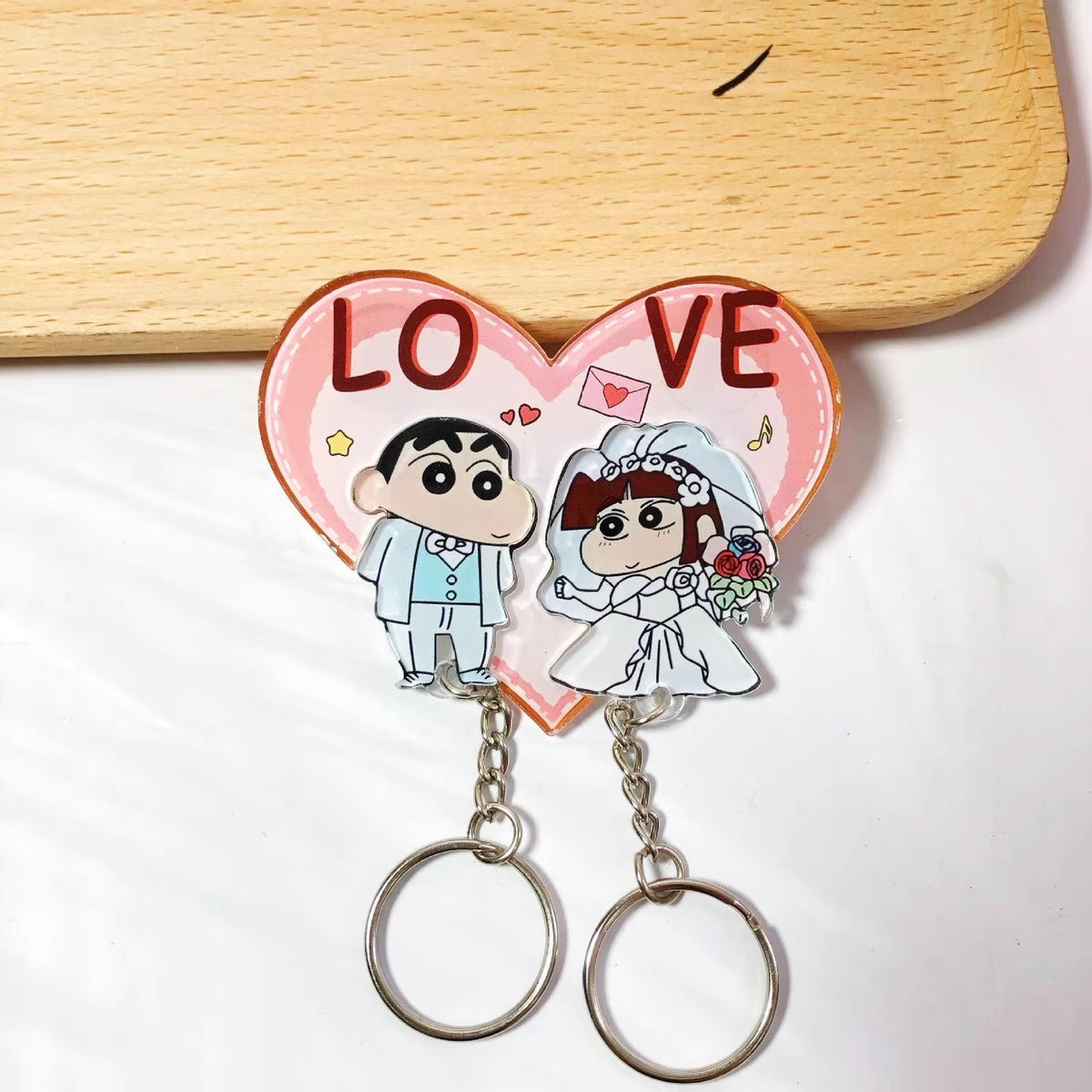 Crayon Shin chan couple keychain refrigerator sticker Simpson family flying house travel notes mobile castle couple pendant