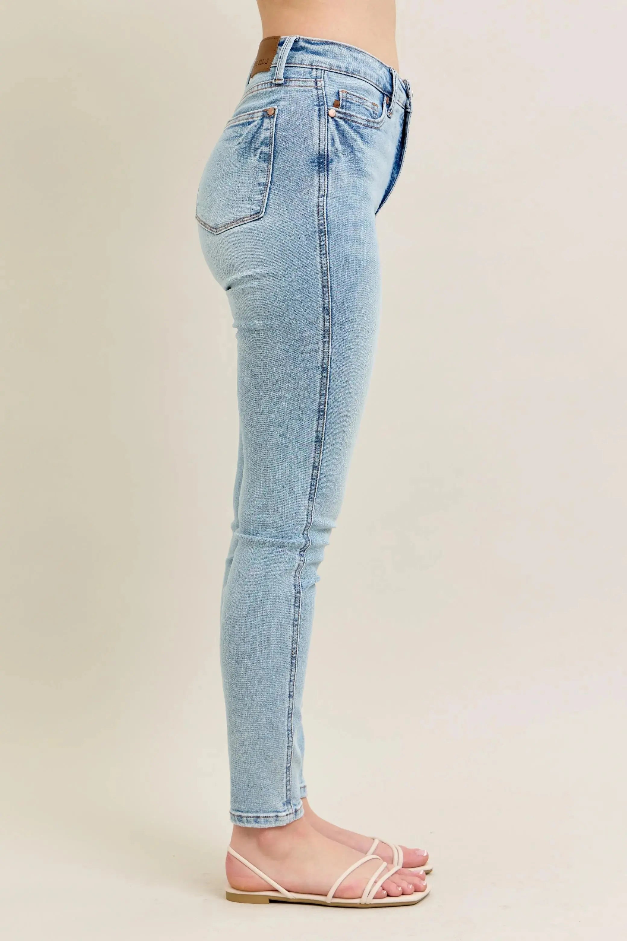 Full Size Mr Tummy Control Vintage Wash Skinny Judy Blue Jeans