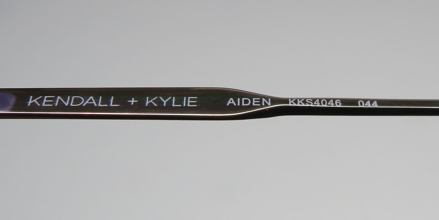 Kendall + Kylie Kks4046 Aiden Sunglasses