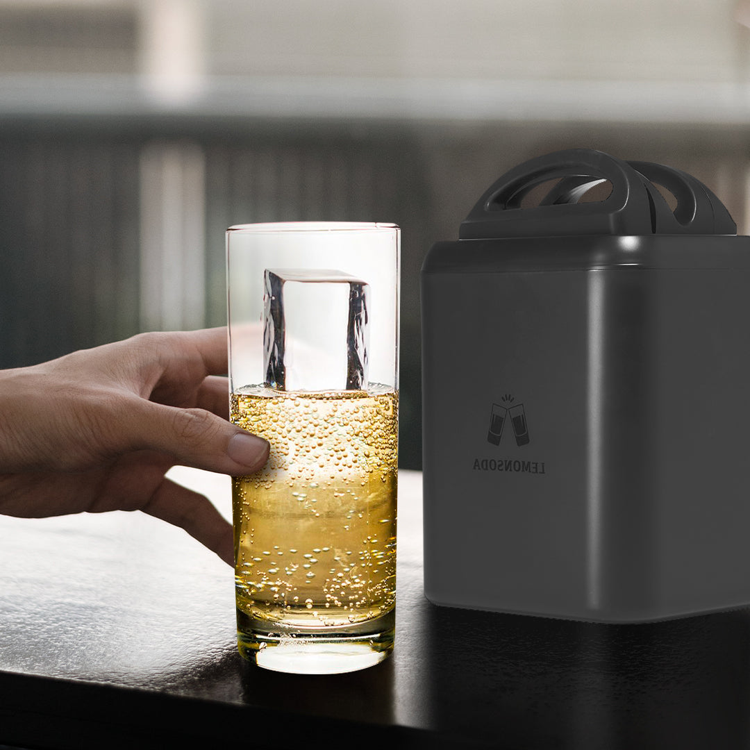 Crystal Clear Highball Ice Cube Maker Mold- 6  4.5" Spear Ice