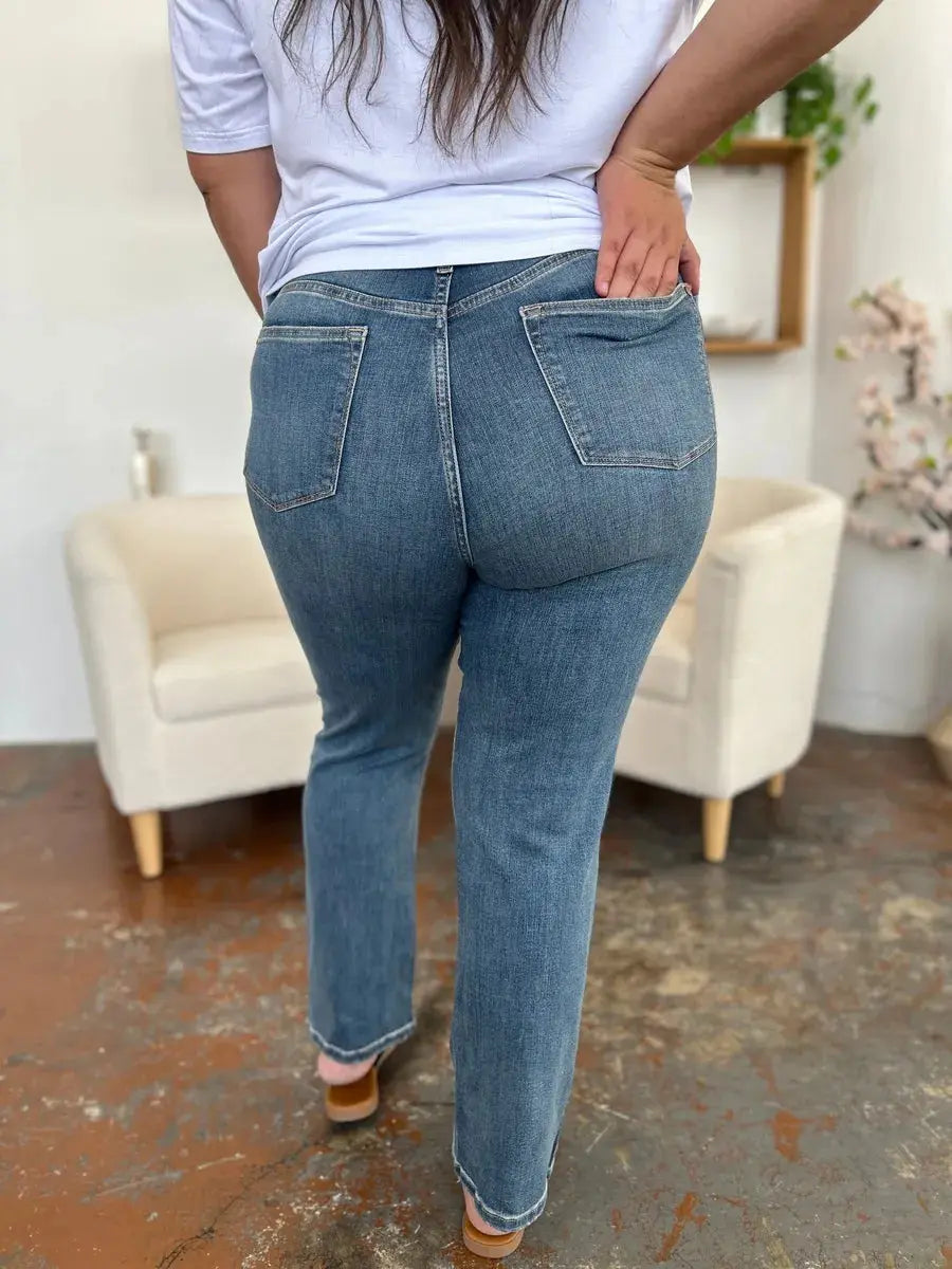 Full Size/Plus Size High Waist Straight Judy Blue Jeans