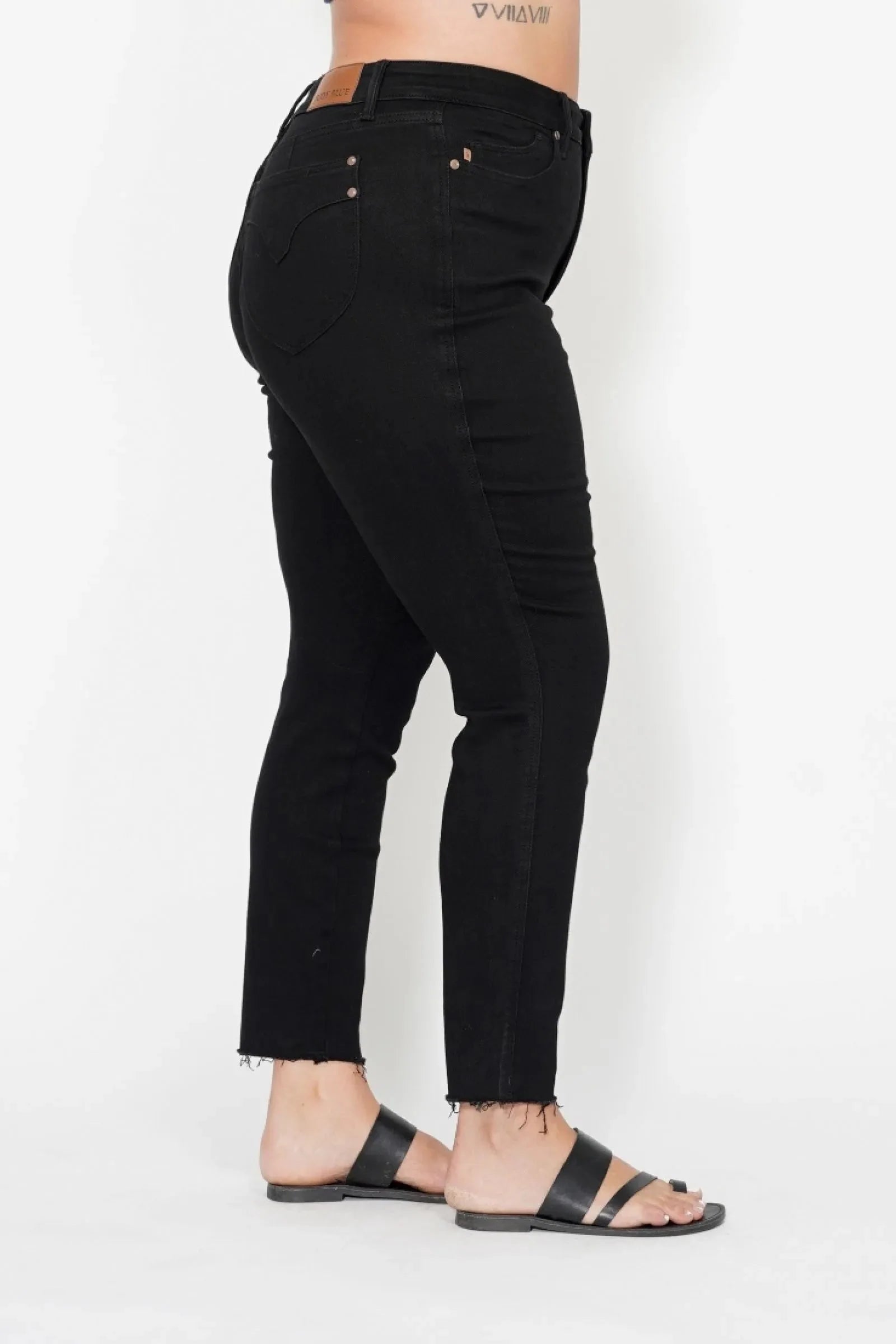 Full Size High Waisted Tummy Control Shield Pockets Skinny Judy Blue Jeans