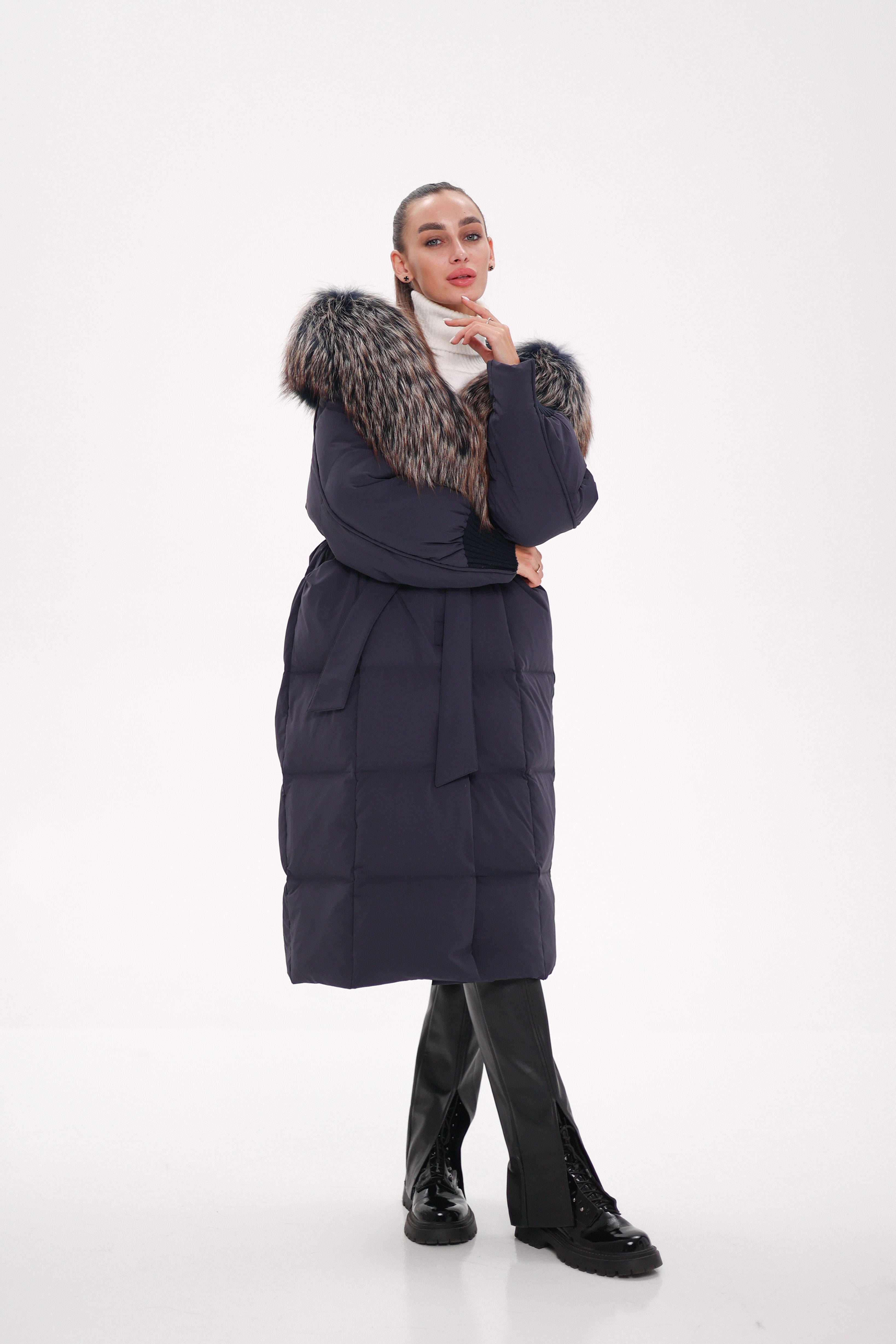 Rei Genuine Fur Trim Hooded Down Coat in Navy