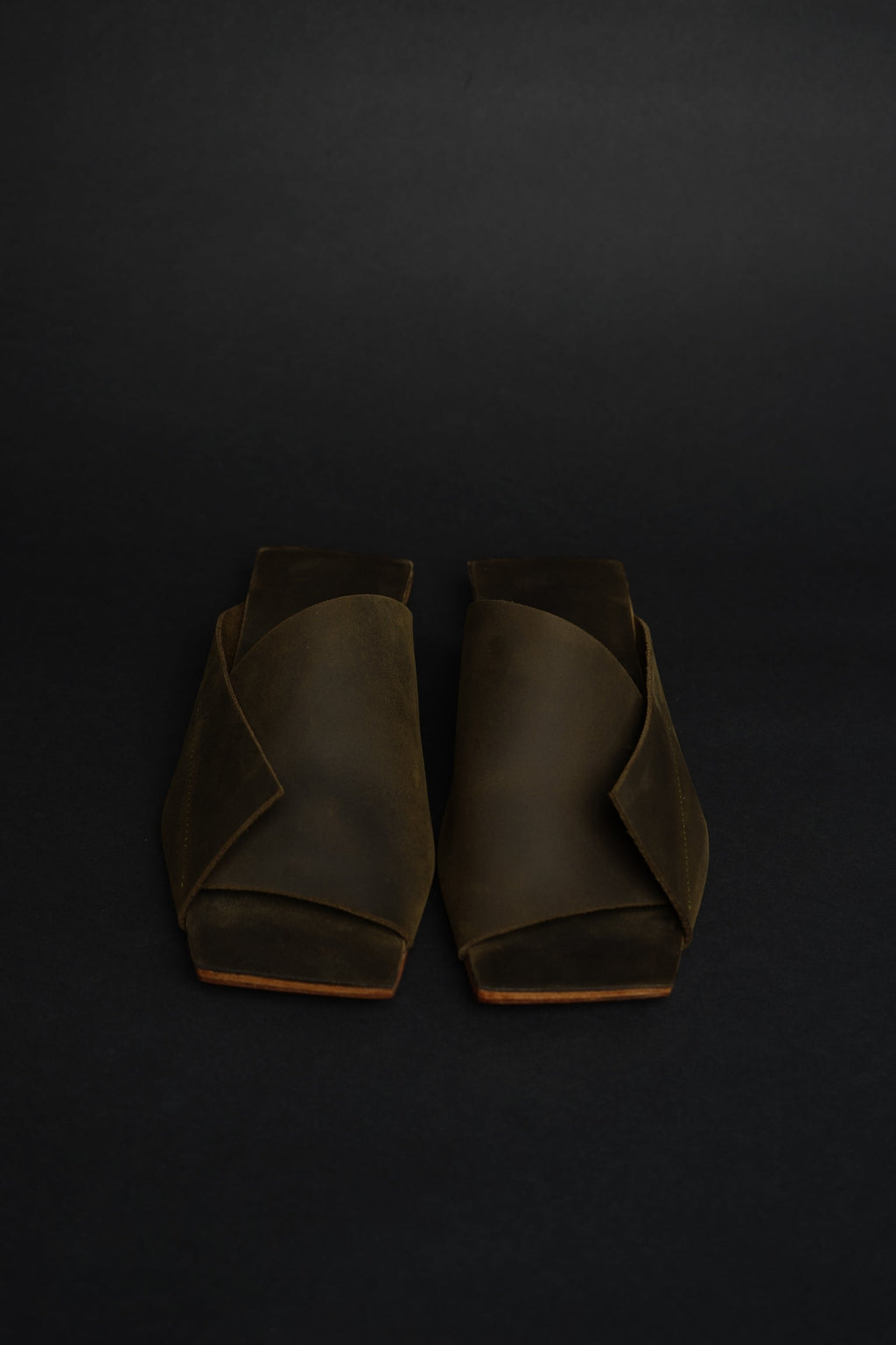 Amos Handcrafted Olive Leather Slides