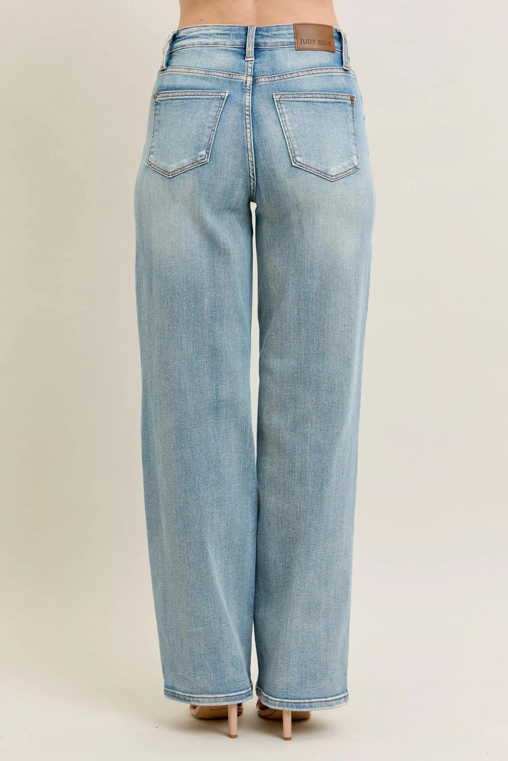 Judy Blue Jeans -Plus Size High Waist Destroy & Knee Patch Straight Leg
