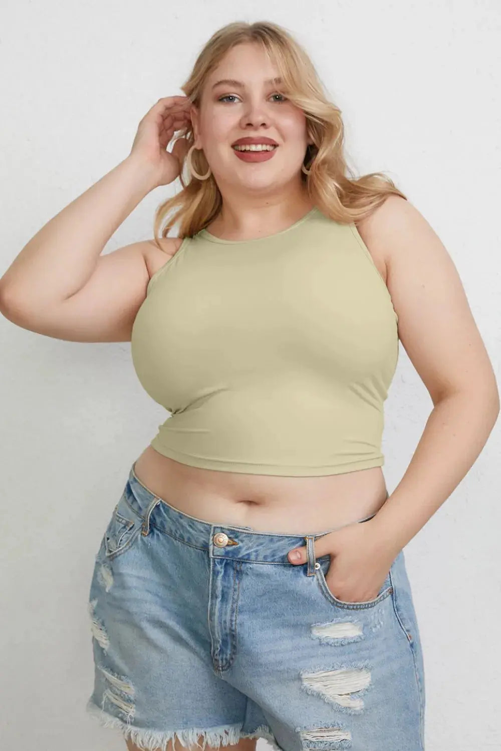 Basic Bae Full Size Round Neck Slim Fit Stretch Tank Top