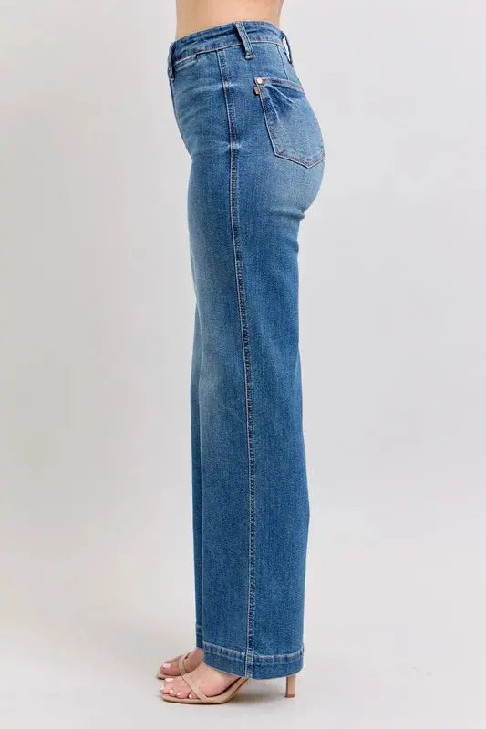 Judy Blue Full Size/Plus Size High Waist Contrast Thread Straight Jeans