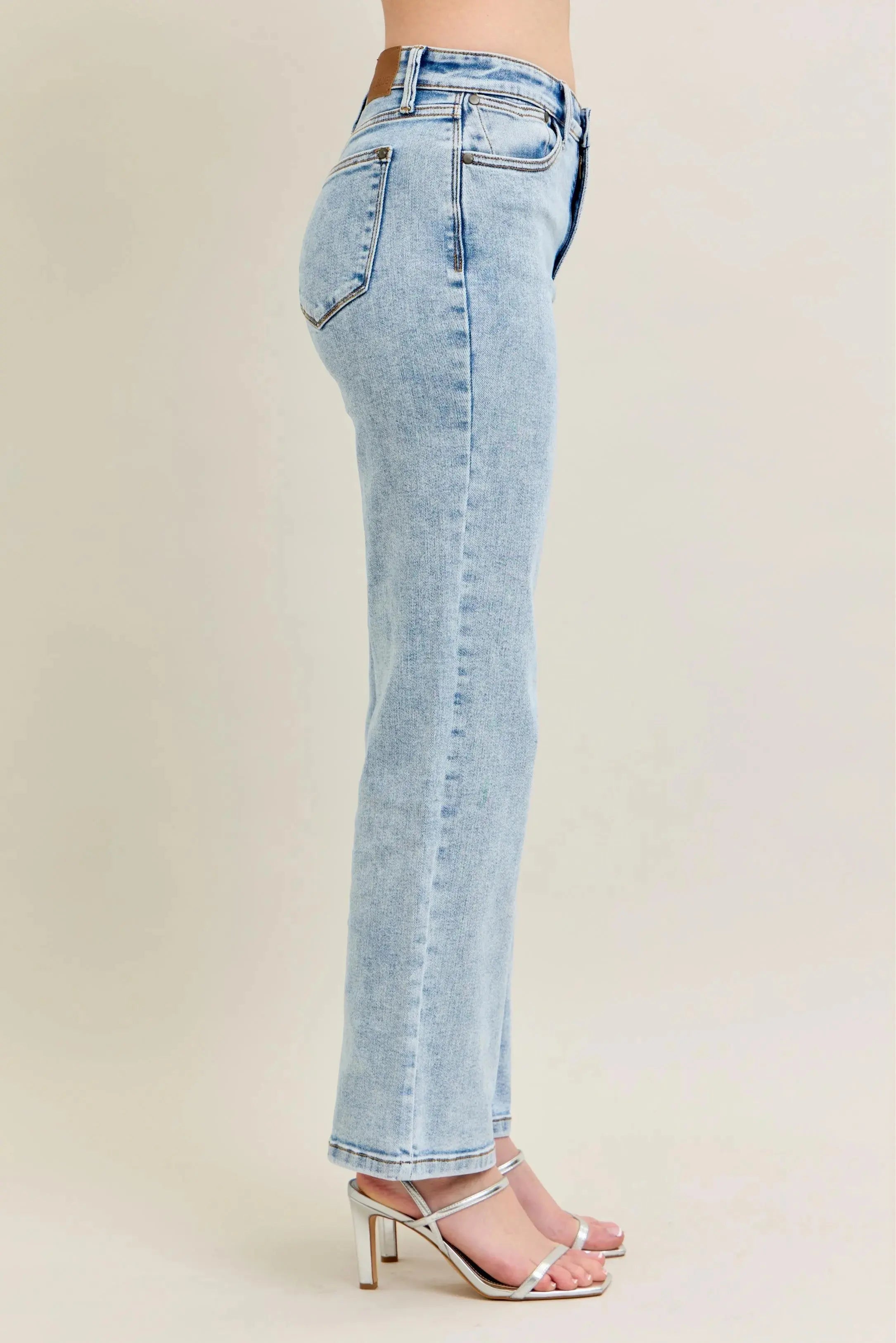 High Waist Stone Wash Straight Leg Judy Blue Jeans – Full & Plus Size