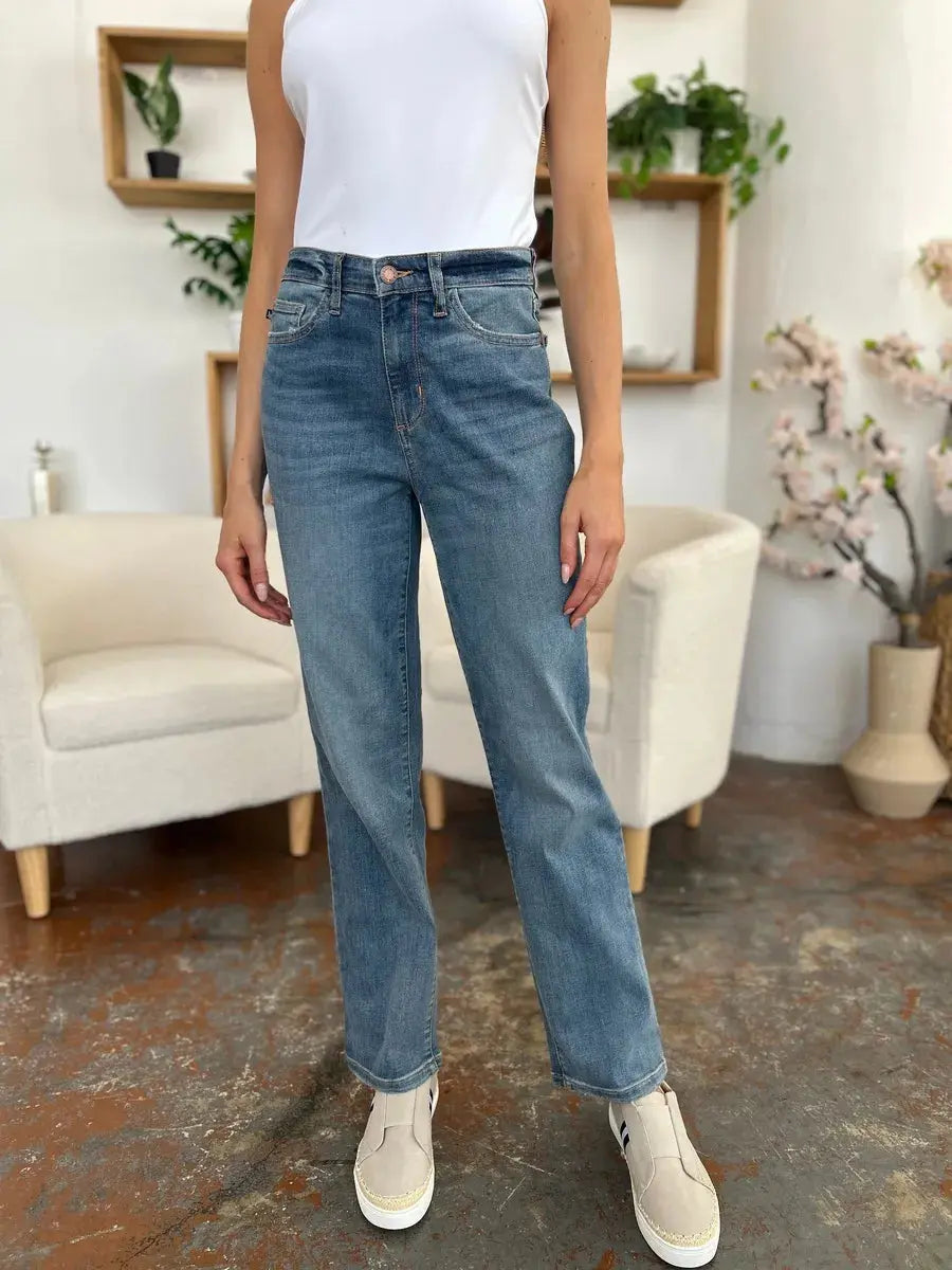 Full Size/Plus Size High Waist Straight Judy Blue Jeans