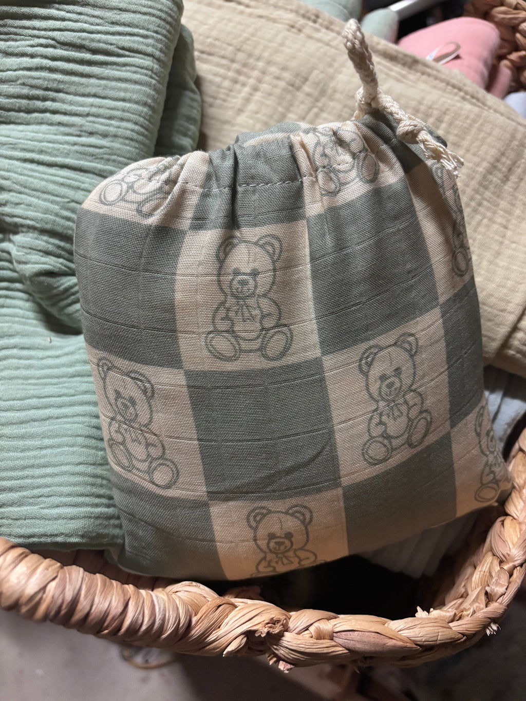 Organic Bamboo Blend Crib Sheet in Checkered Bears
