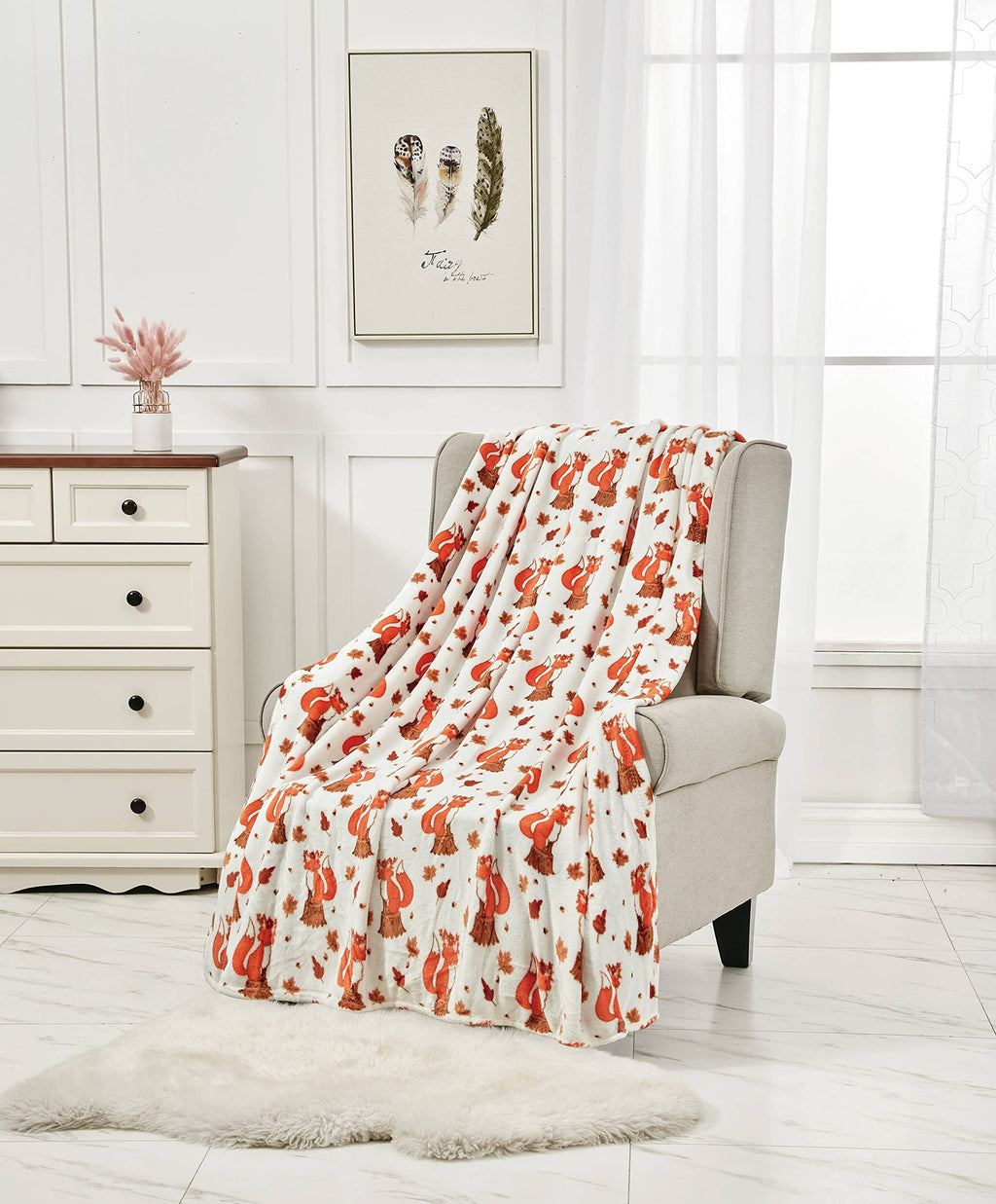 Decor&More Happy Halloween Microplush Throw Blanket (50" x 60")