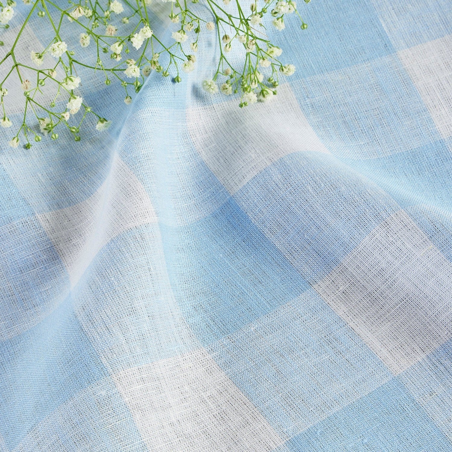 Buffalo Check Table Throw