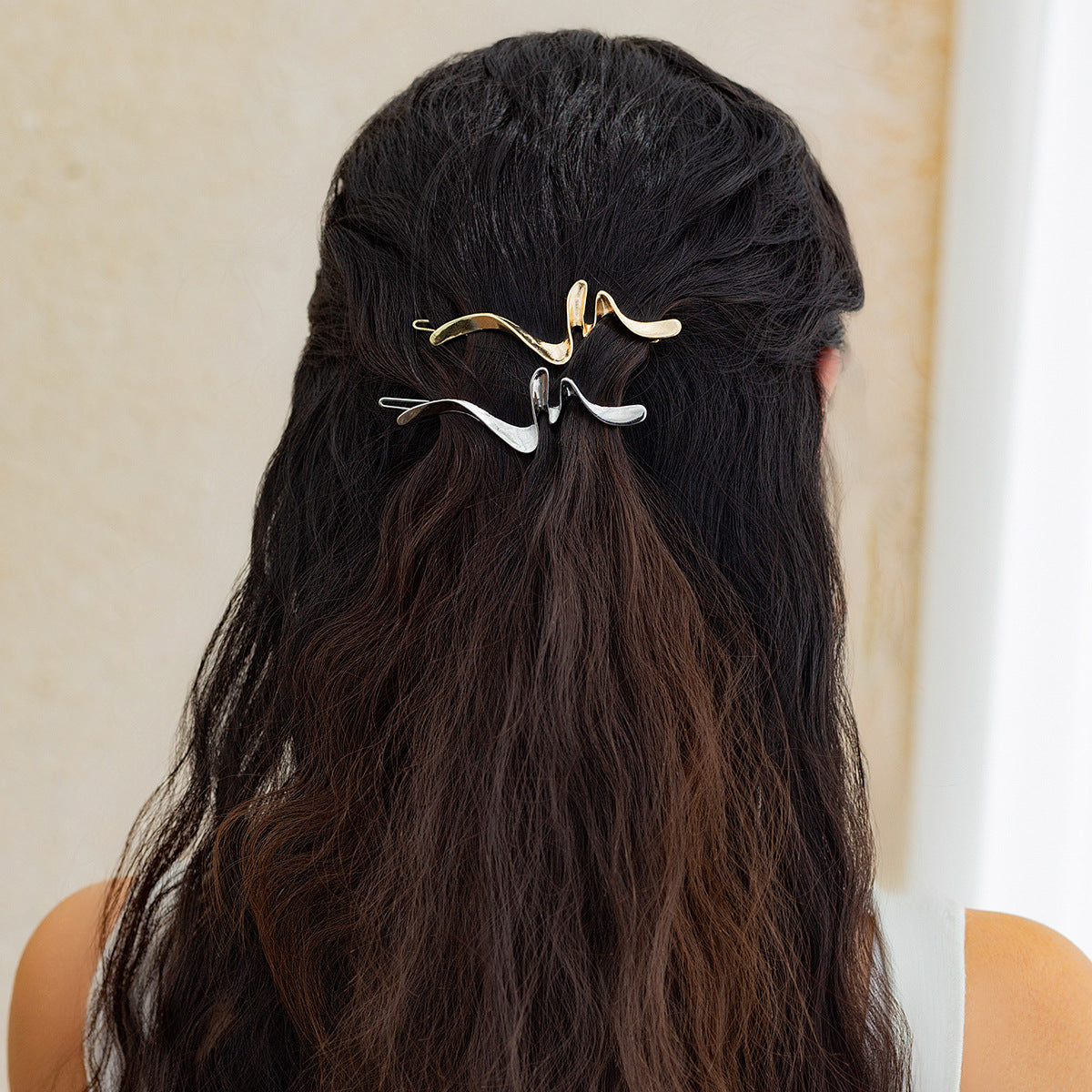 Summer temperament metal hair clip female Hairpin simple irregular back of the head clip