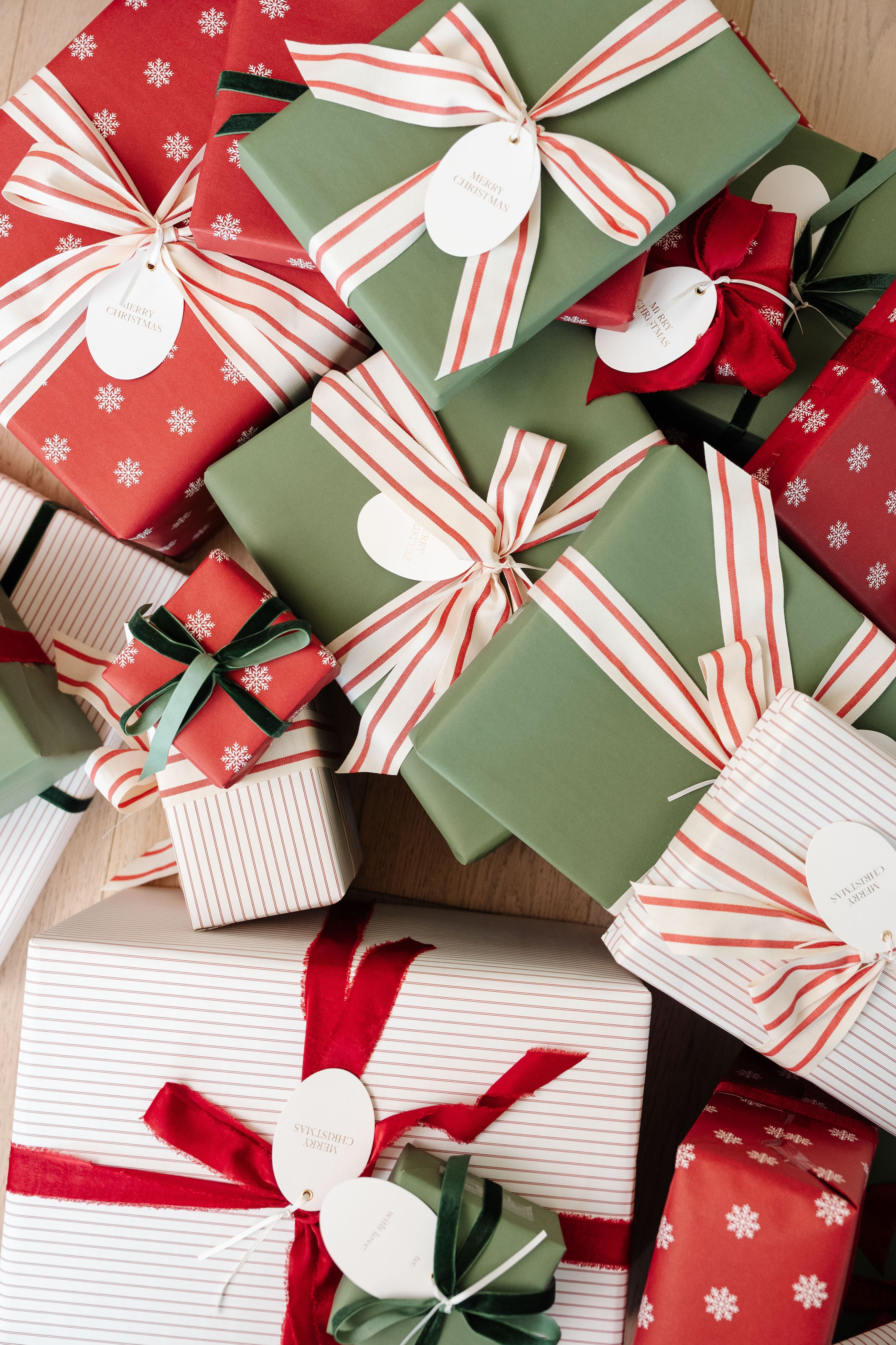 Snowflake Wrapping Kit