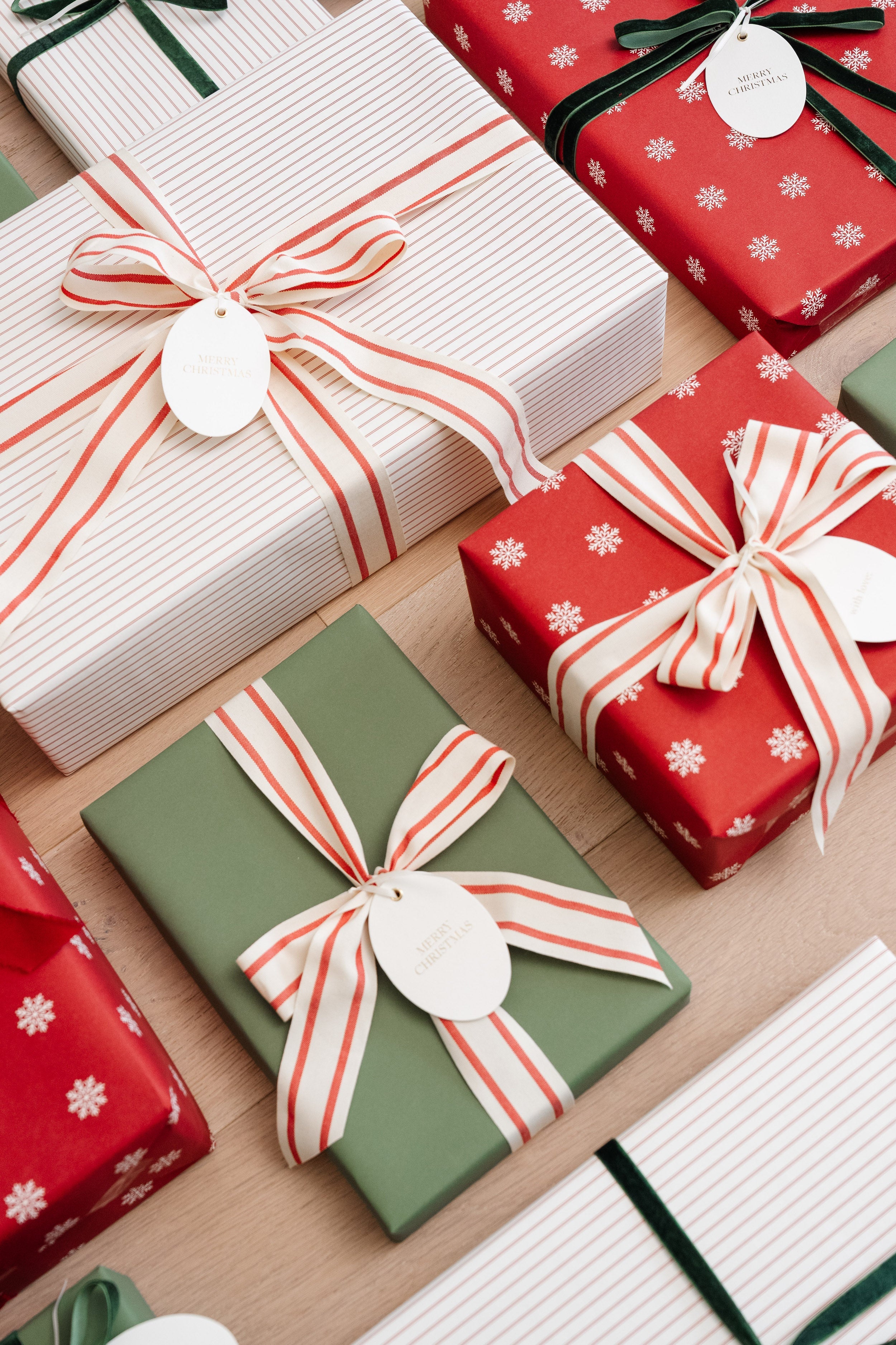 Snowflake Wrapping Kit