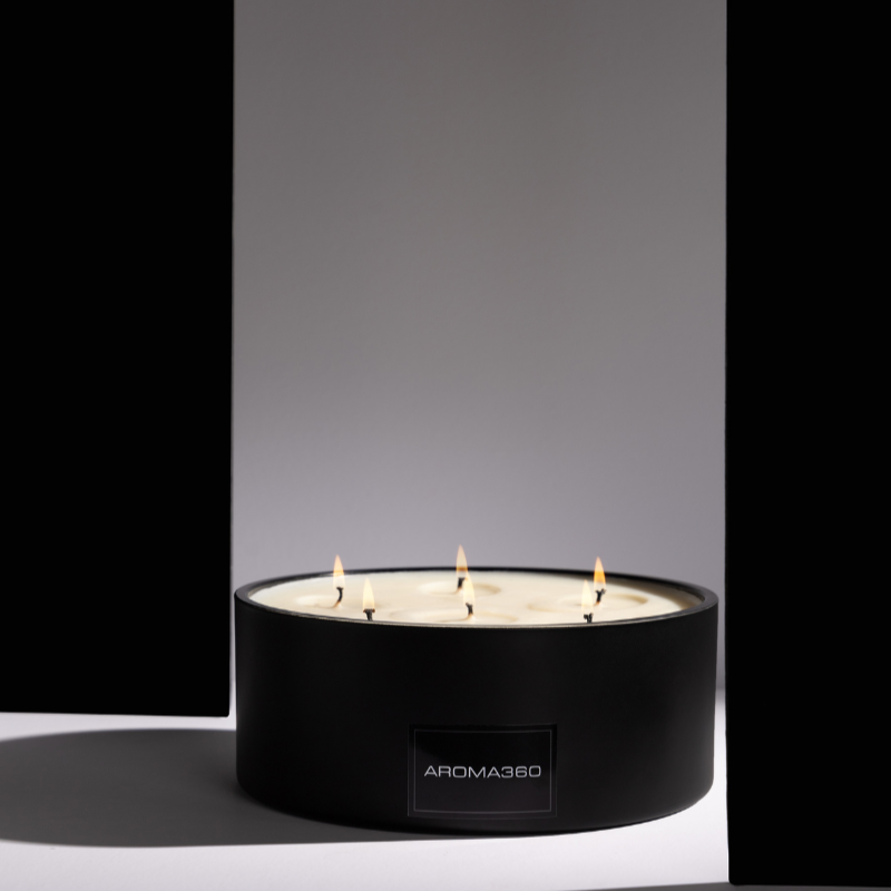 Iris 6-Wick Candle