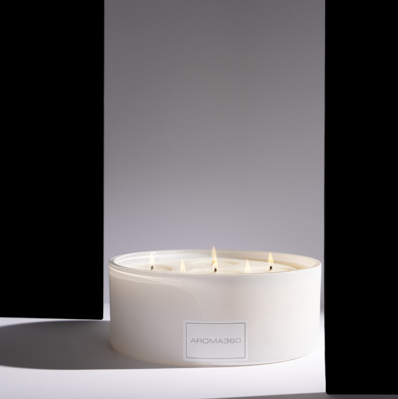 Iris 6-Wick Candle